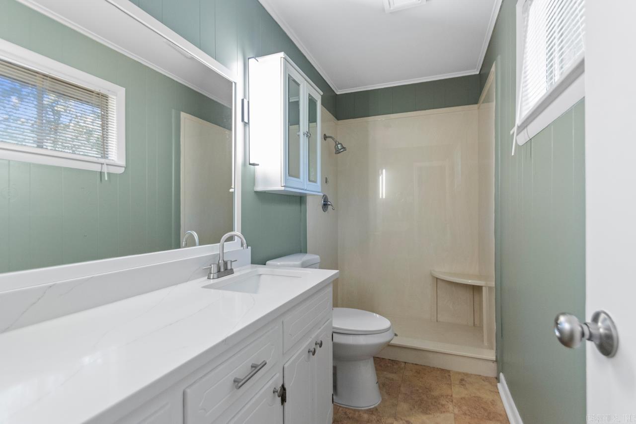 2107 West Street Conway, AR 72032