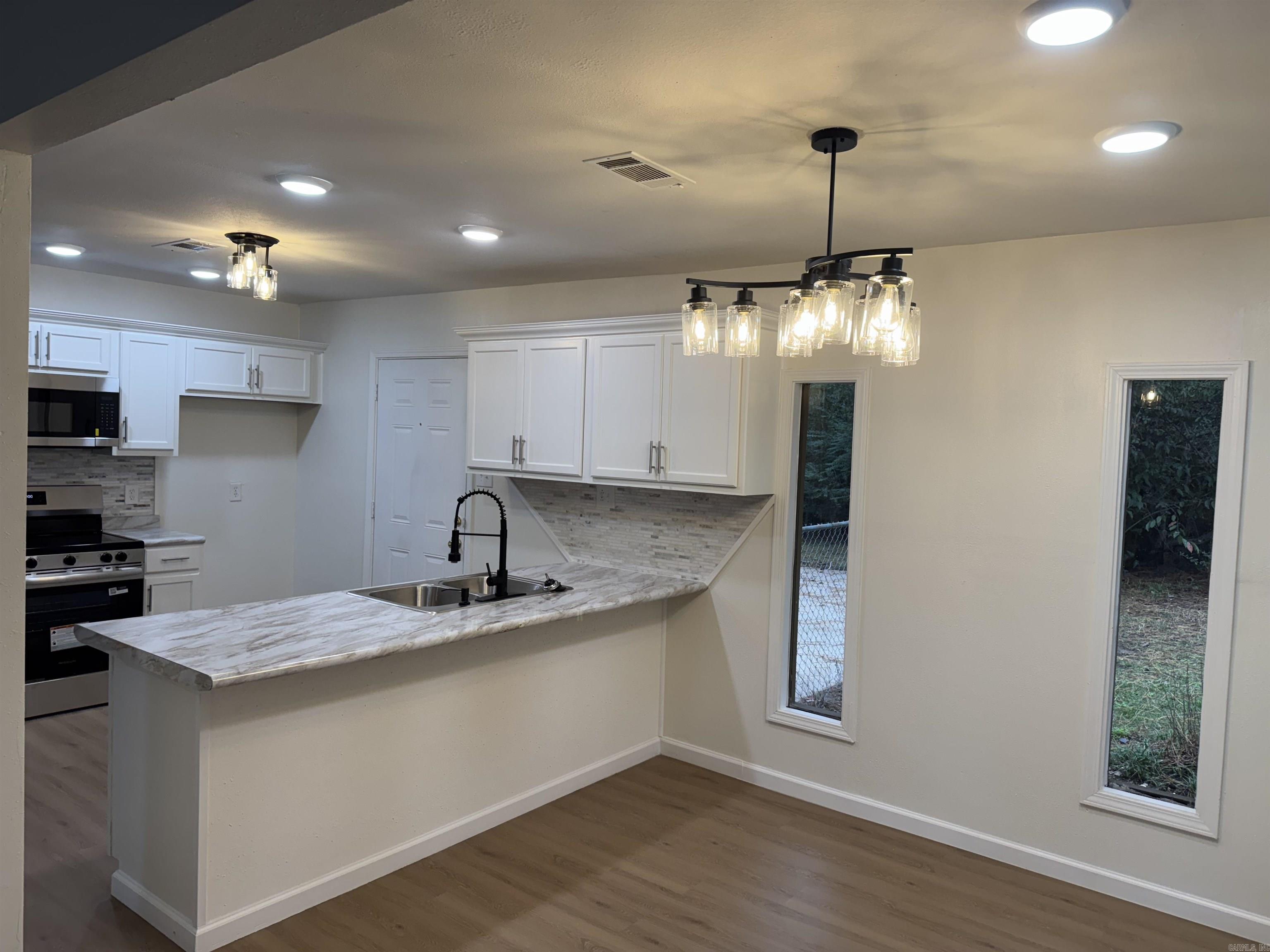 7507 S PINEWOOD Pine Bluff, AR 71603