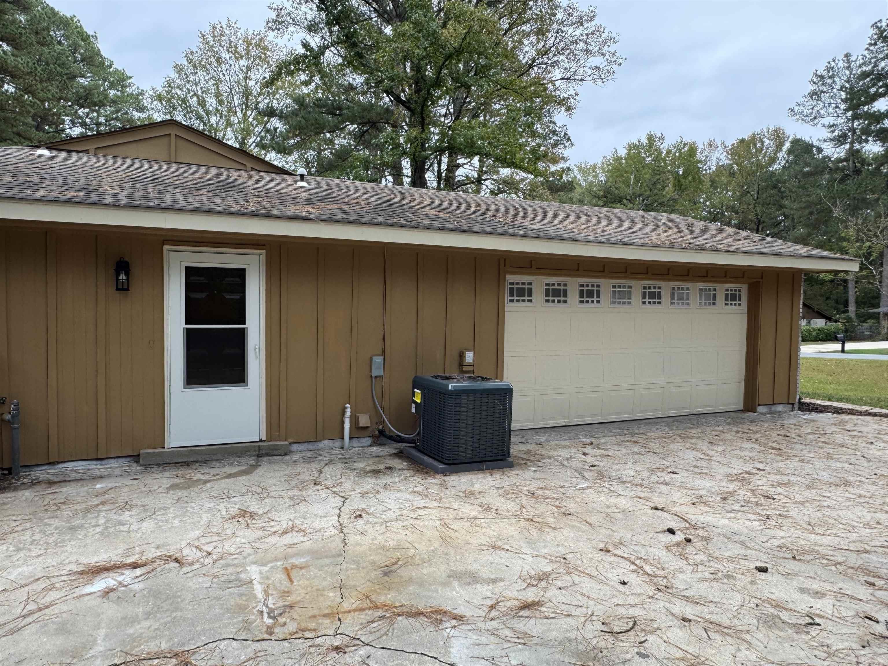 7507 S PINEWOOD Pine Bluff, AR 71603