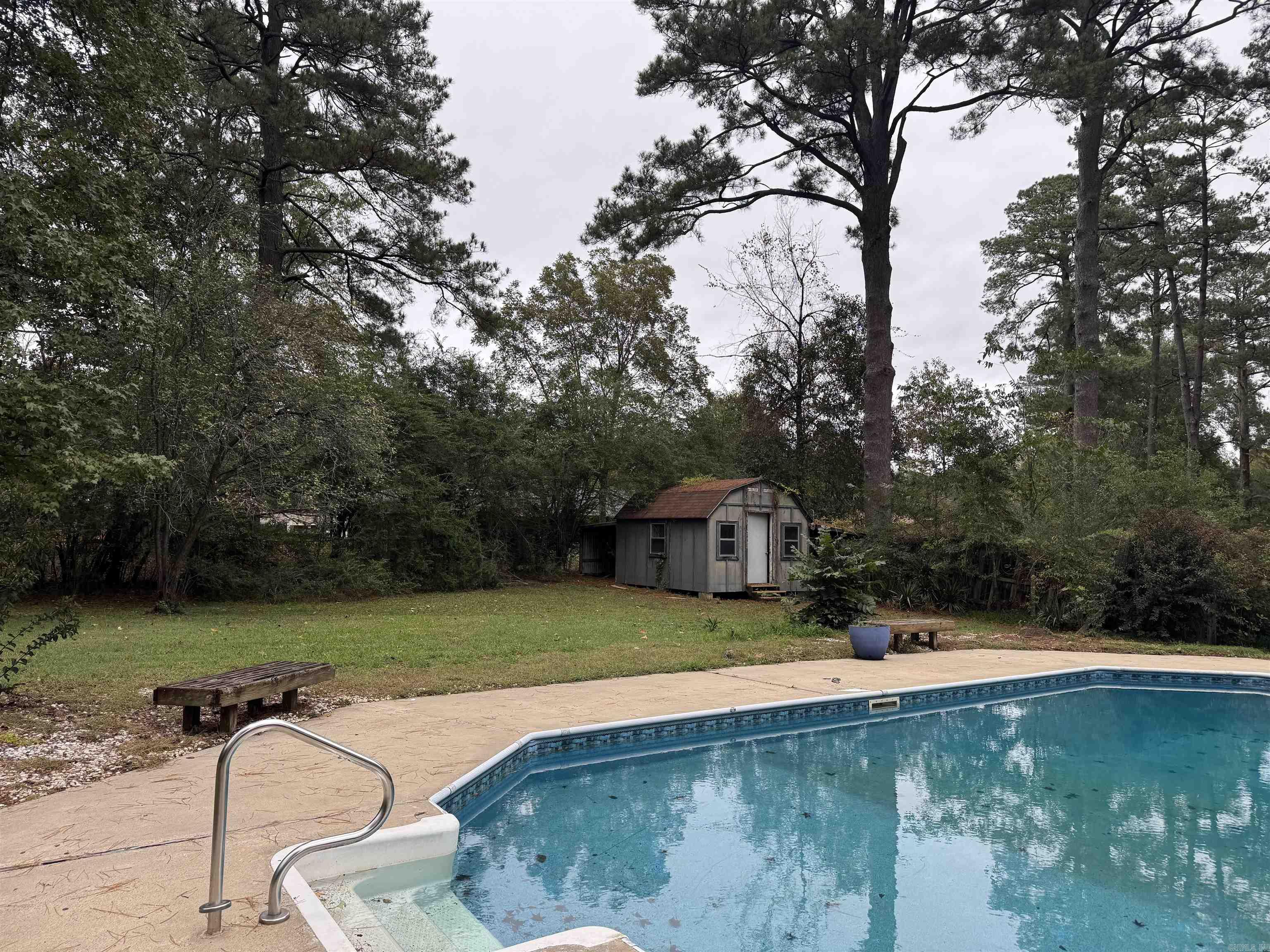 7507 S PINEWOOD Pine Bluff, AR 71603