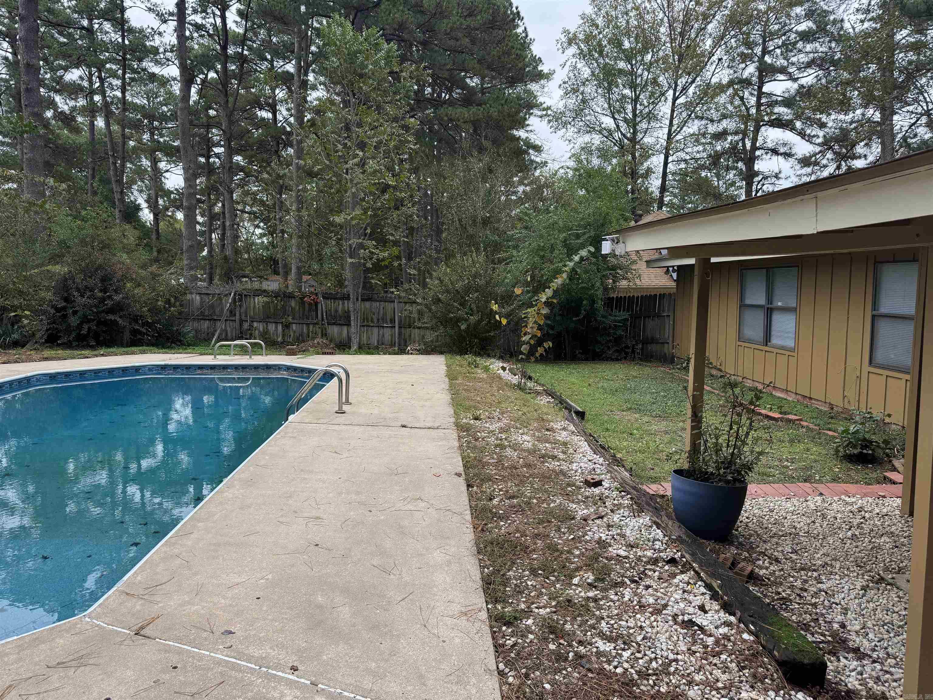 7507 S PINEWOOD Pine Bluff, AR 71603