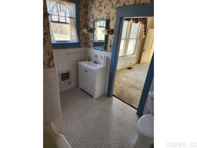 505 W Washington  Camden, AR