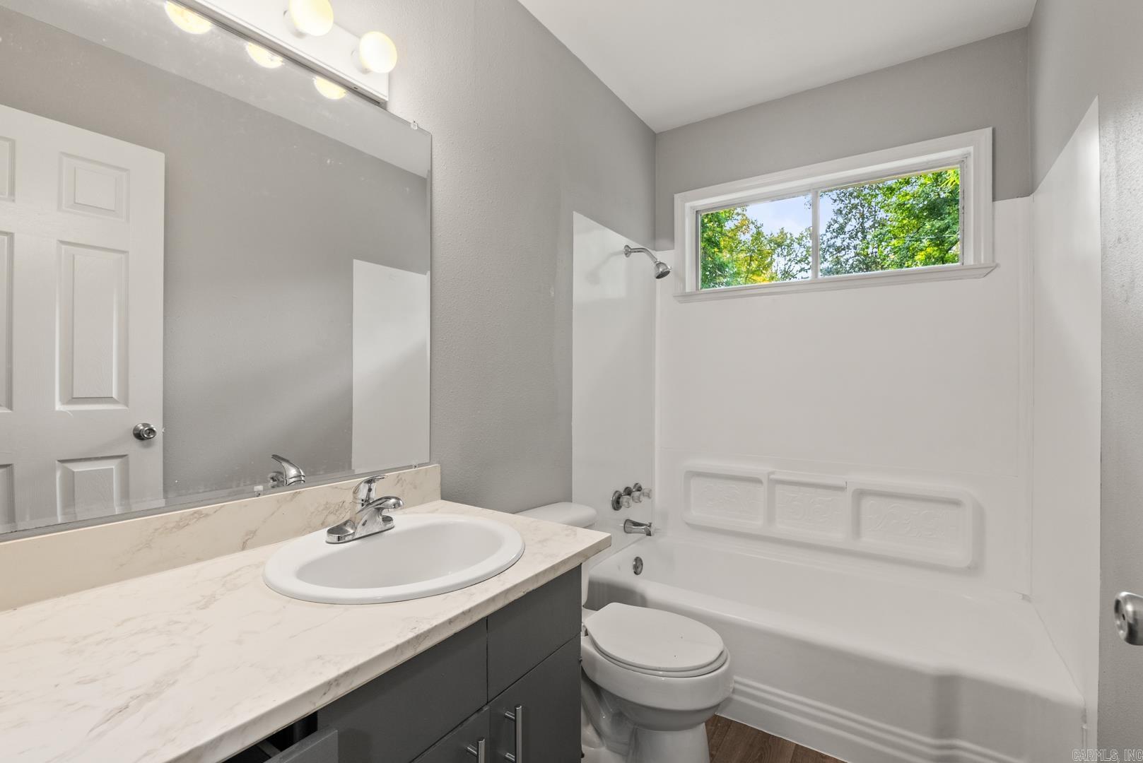 7 Hanover  Little Rock, AR