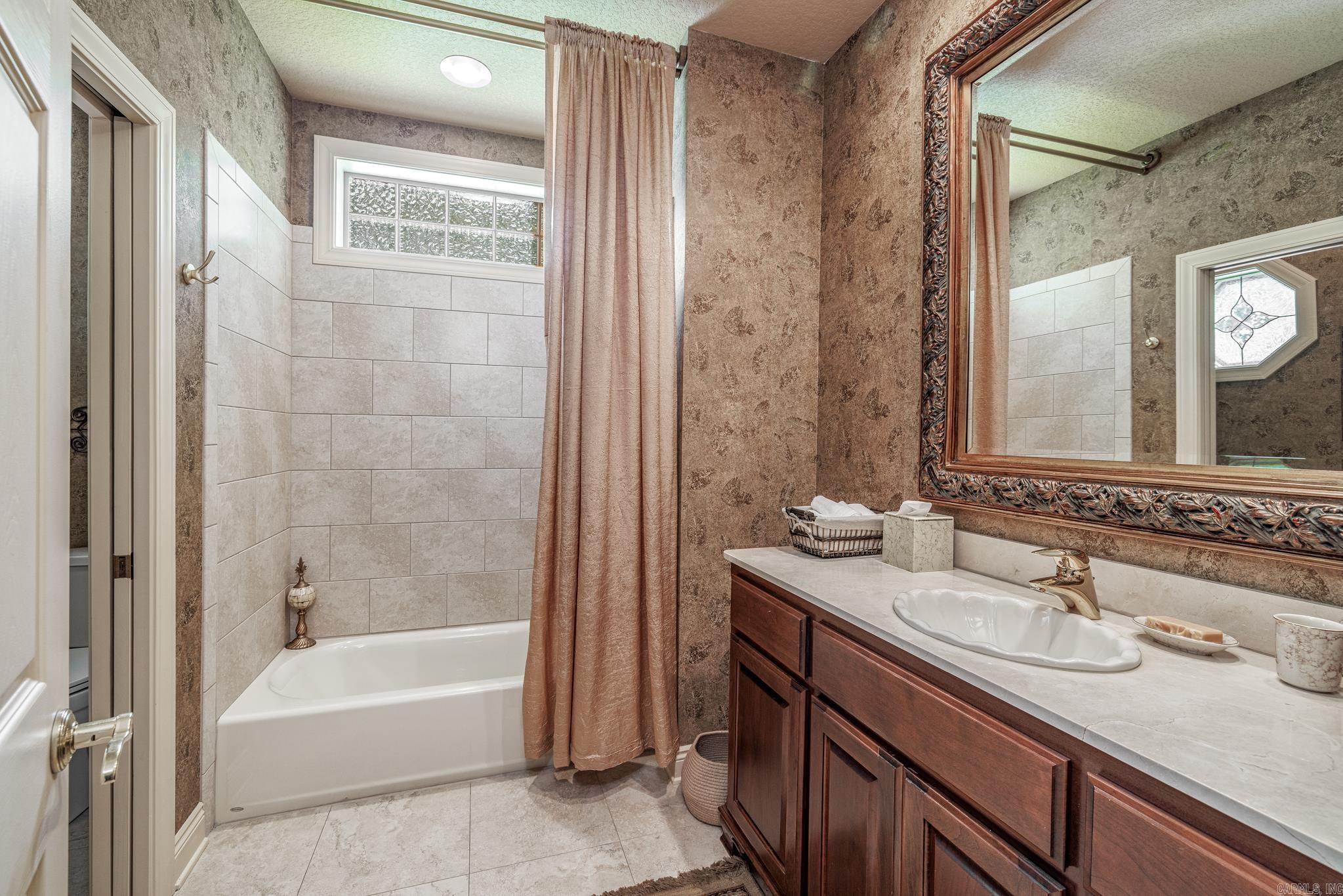 5 Granada  Hot Springs Village, AR