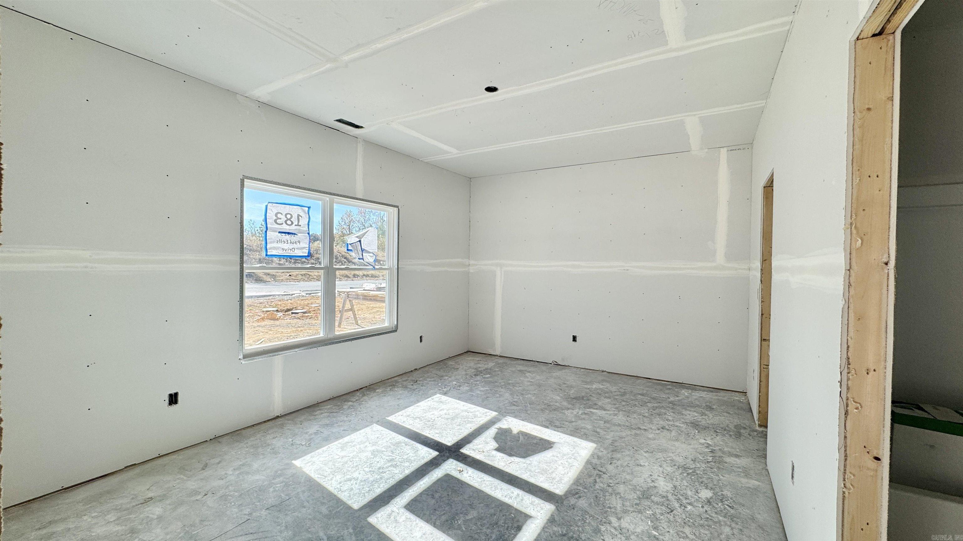 10425 Paul Eells Drive North Little Rock, AR 72113