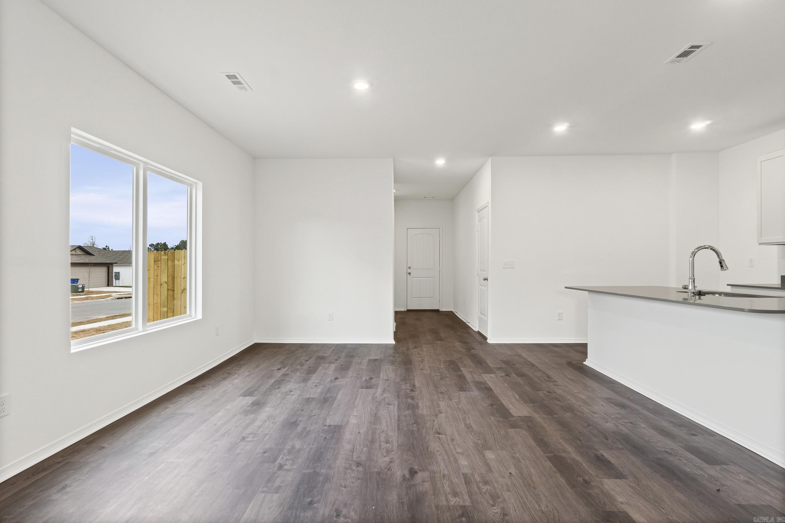 10429 Paul Eells Drive North Little Rock, AR 72113