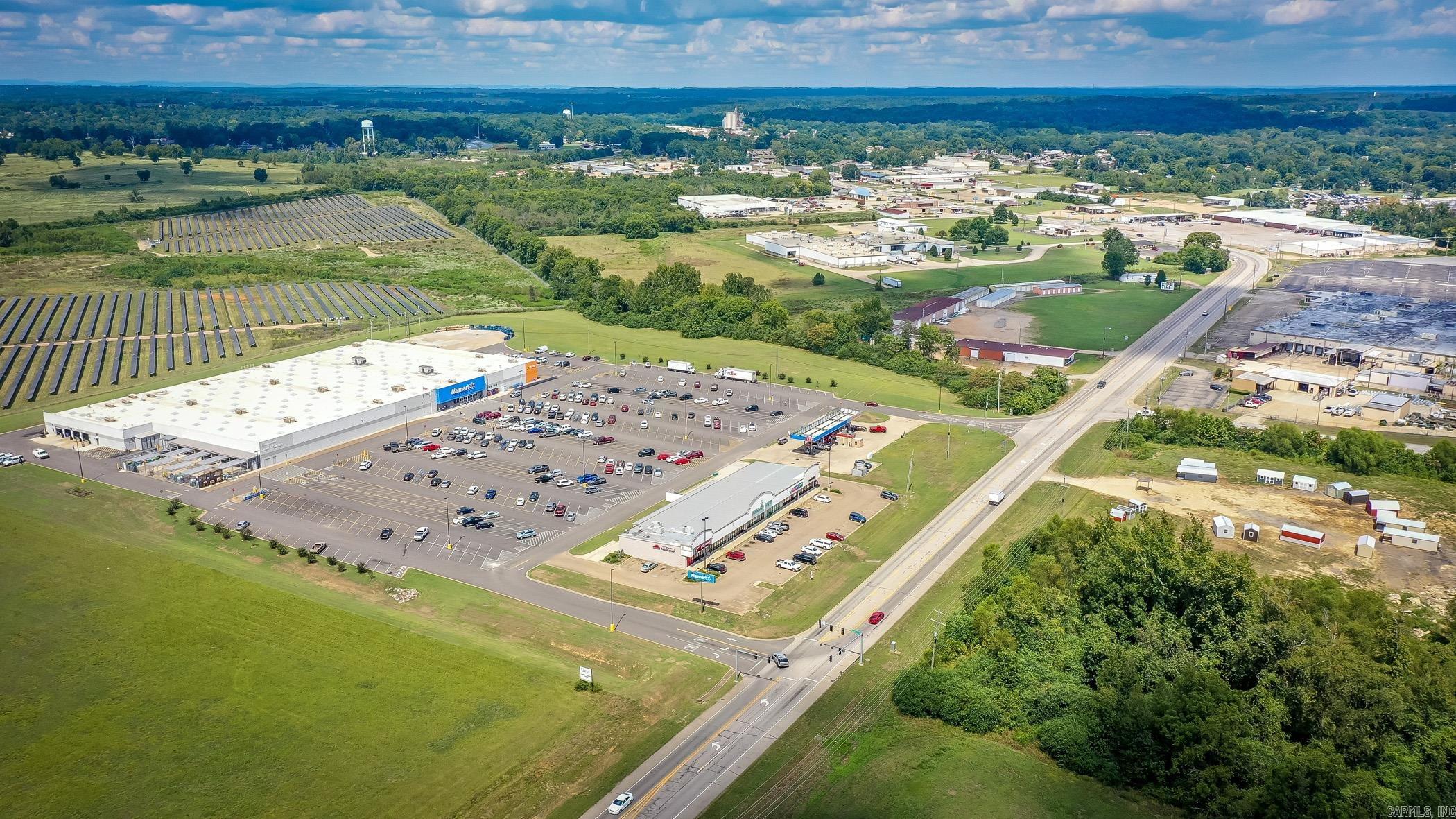 1716 S 4th  Nashville, AR