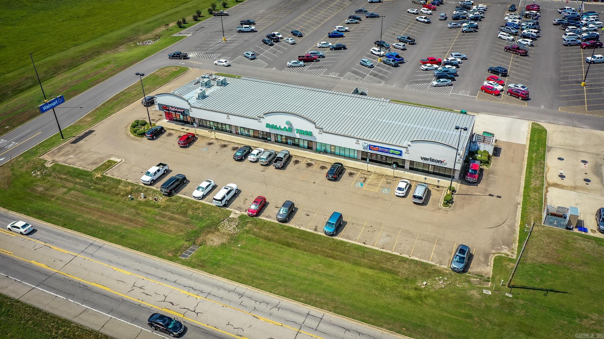 1716 S 4th  Nashville, AR