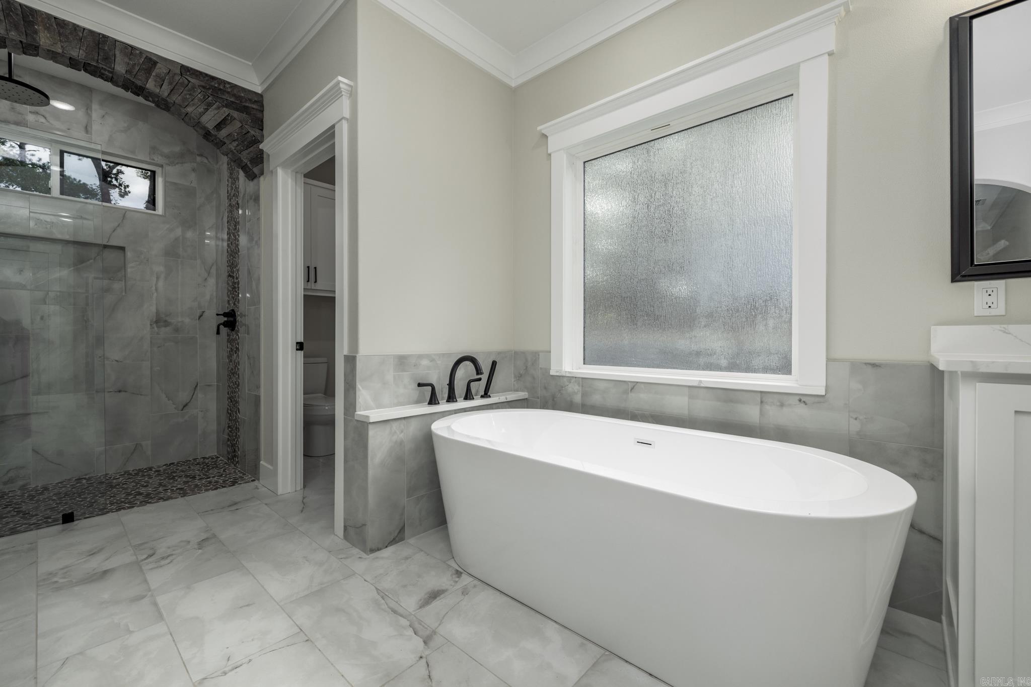 7 San Pablo Ln Hot Springs Village, AR 71909