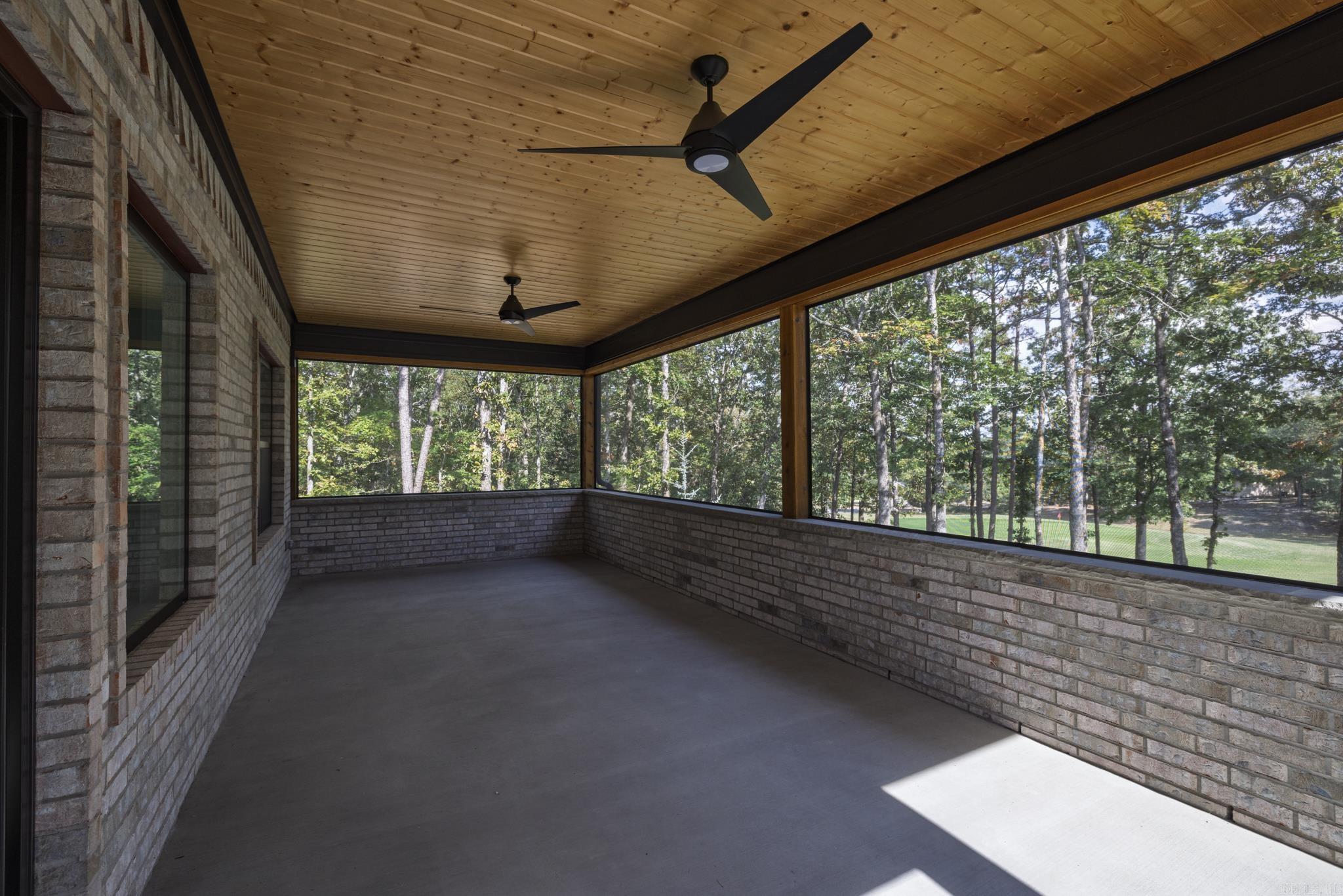 7 San Pablo Ln Hot Springs Village, AR 71909