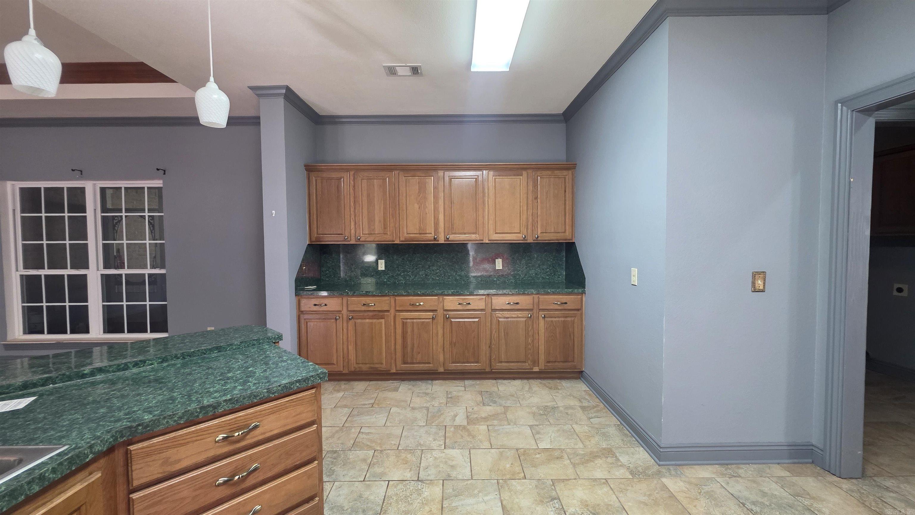 1284 Winrock Dr  Morrilton, AR