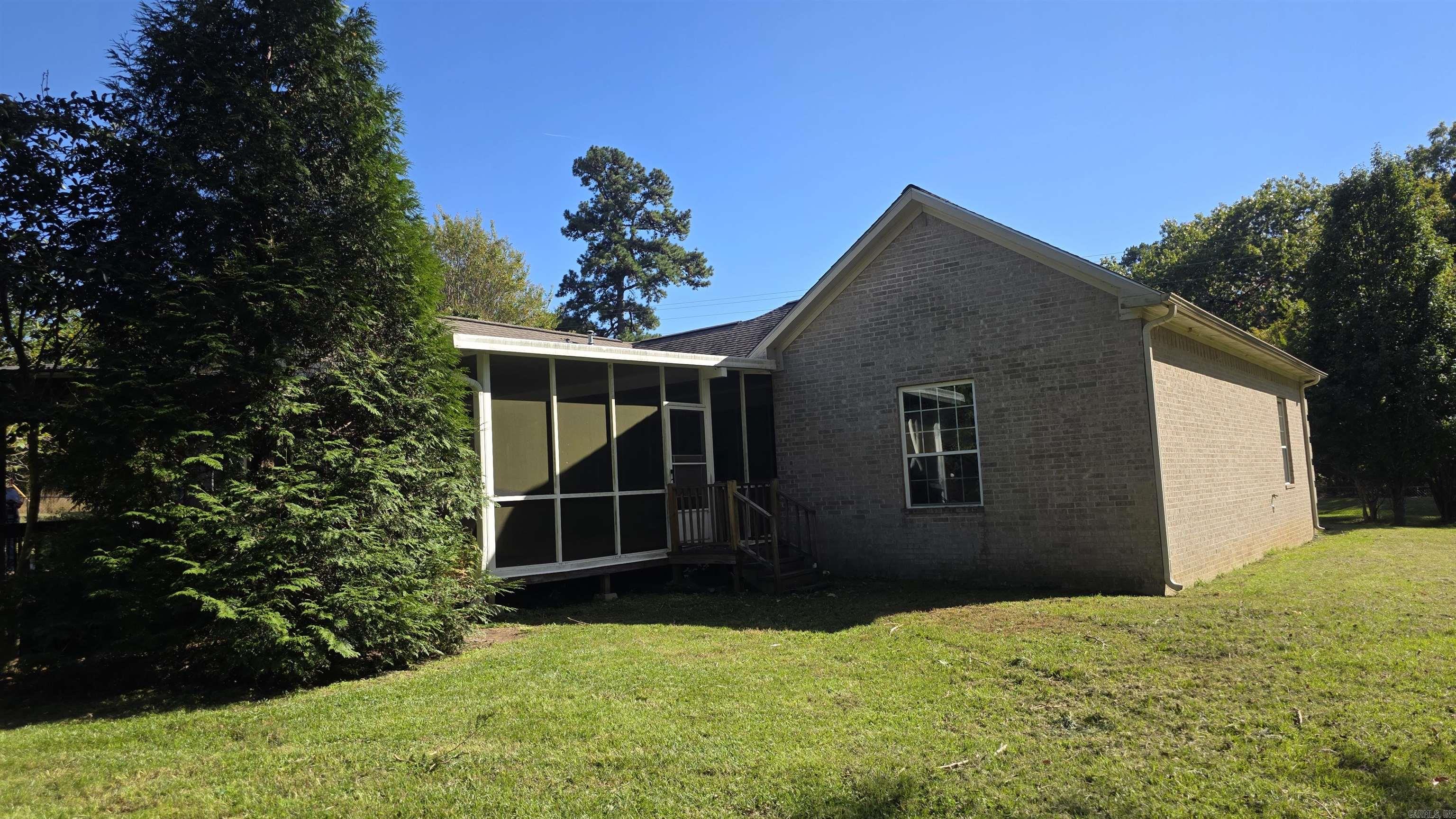 1284 Winrock Dr  Morrilton, AR