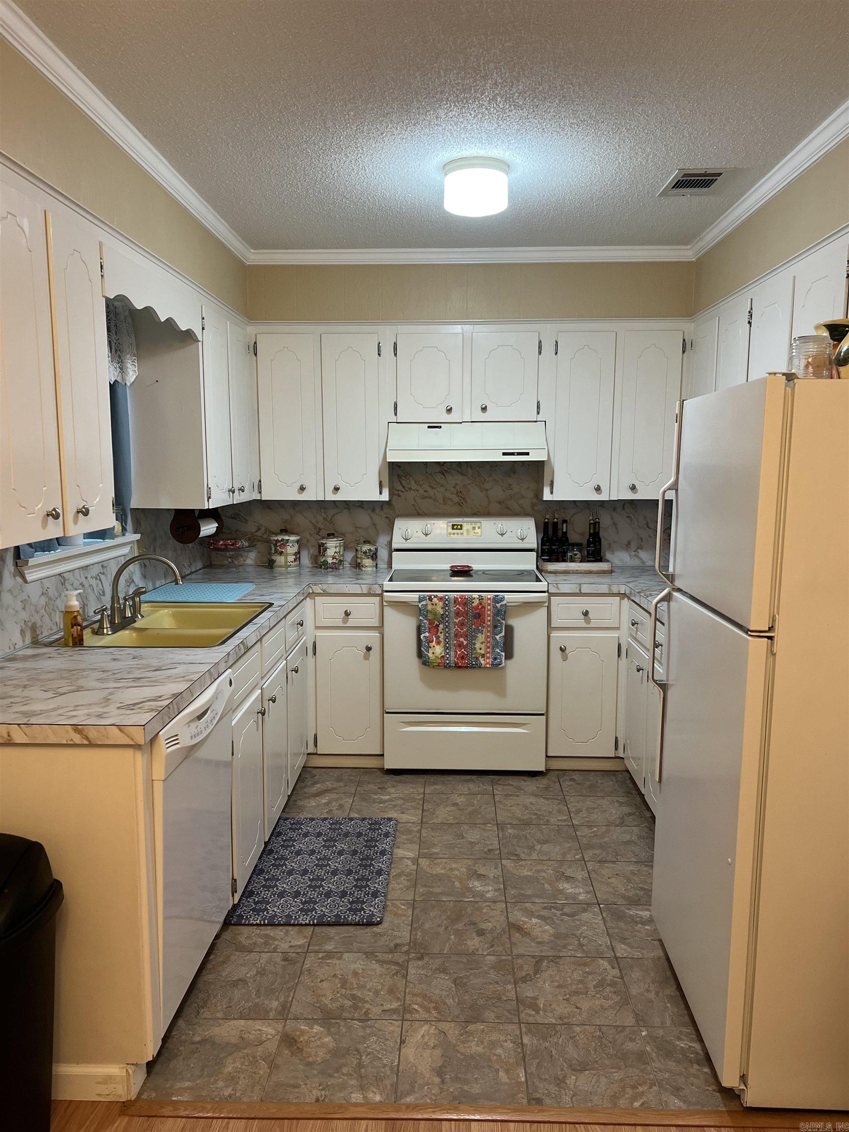 604 N James Street Jacksonville, AR 72076