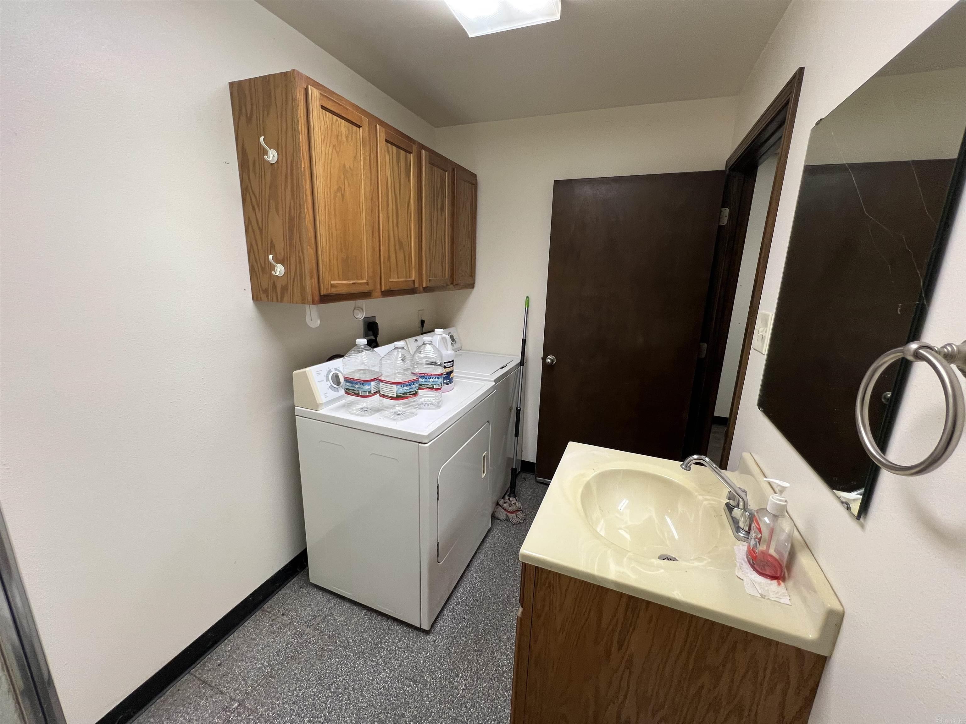 3 Ozark Dr @ Hwy 65  Damascus, AR