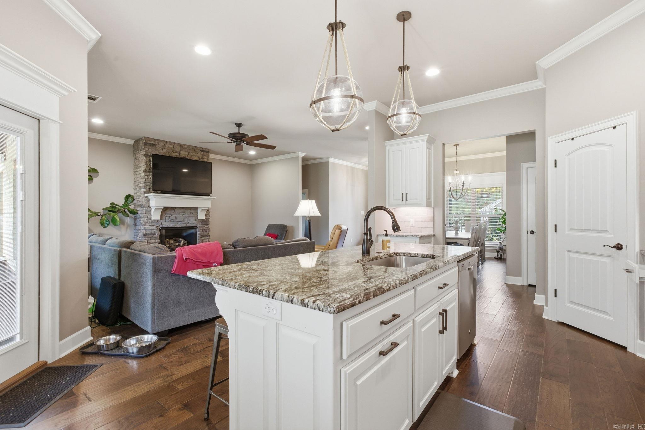 4426 Cumberland Circle Benton, AR 72019