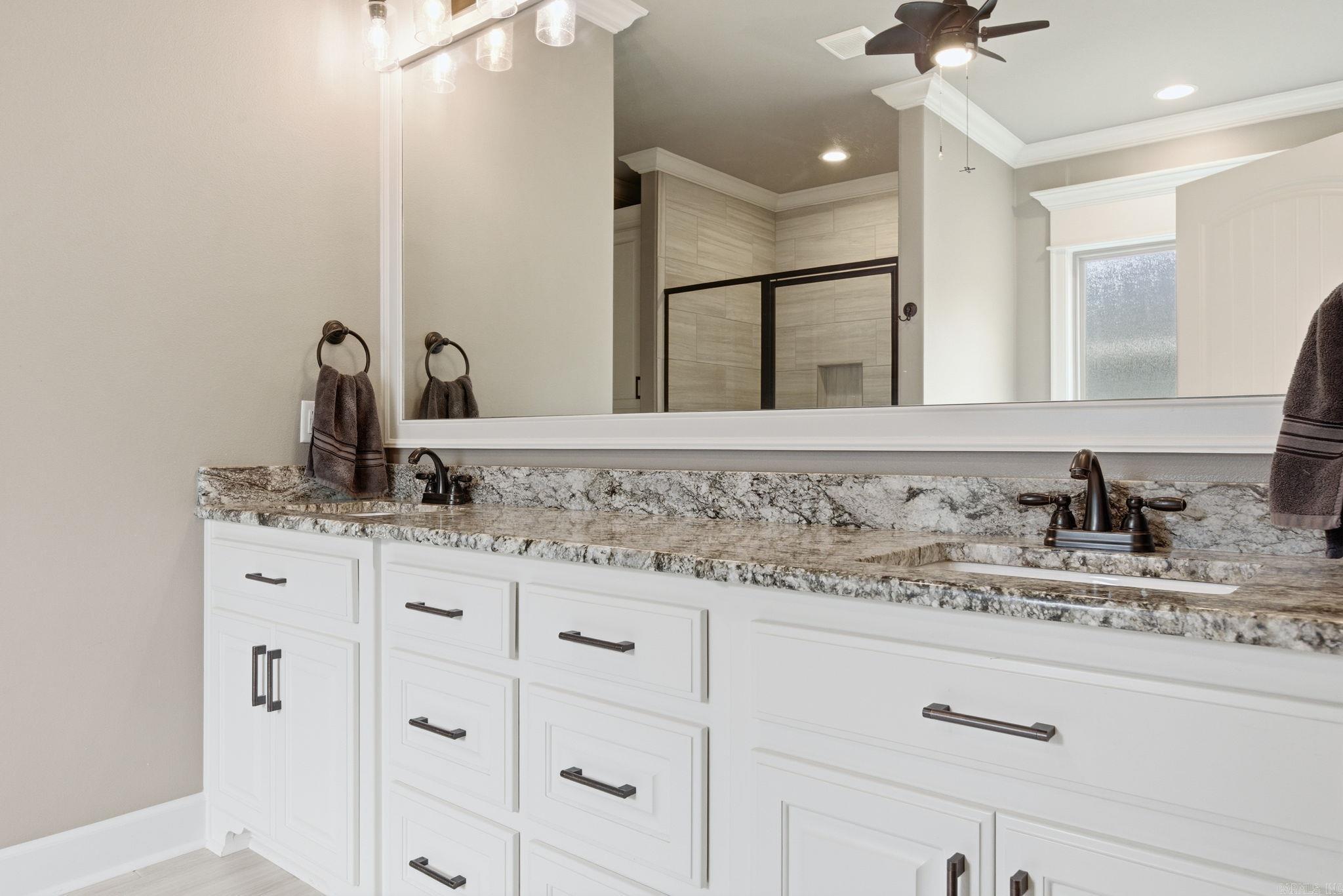 4426 Cumberland Circle Benton, AR 72019