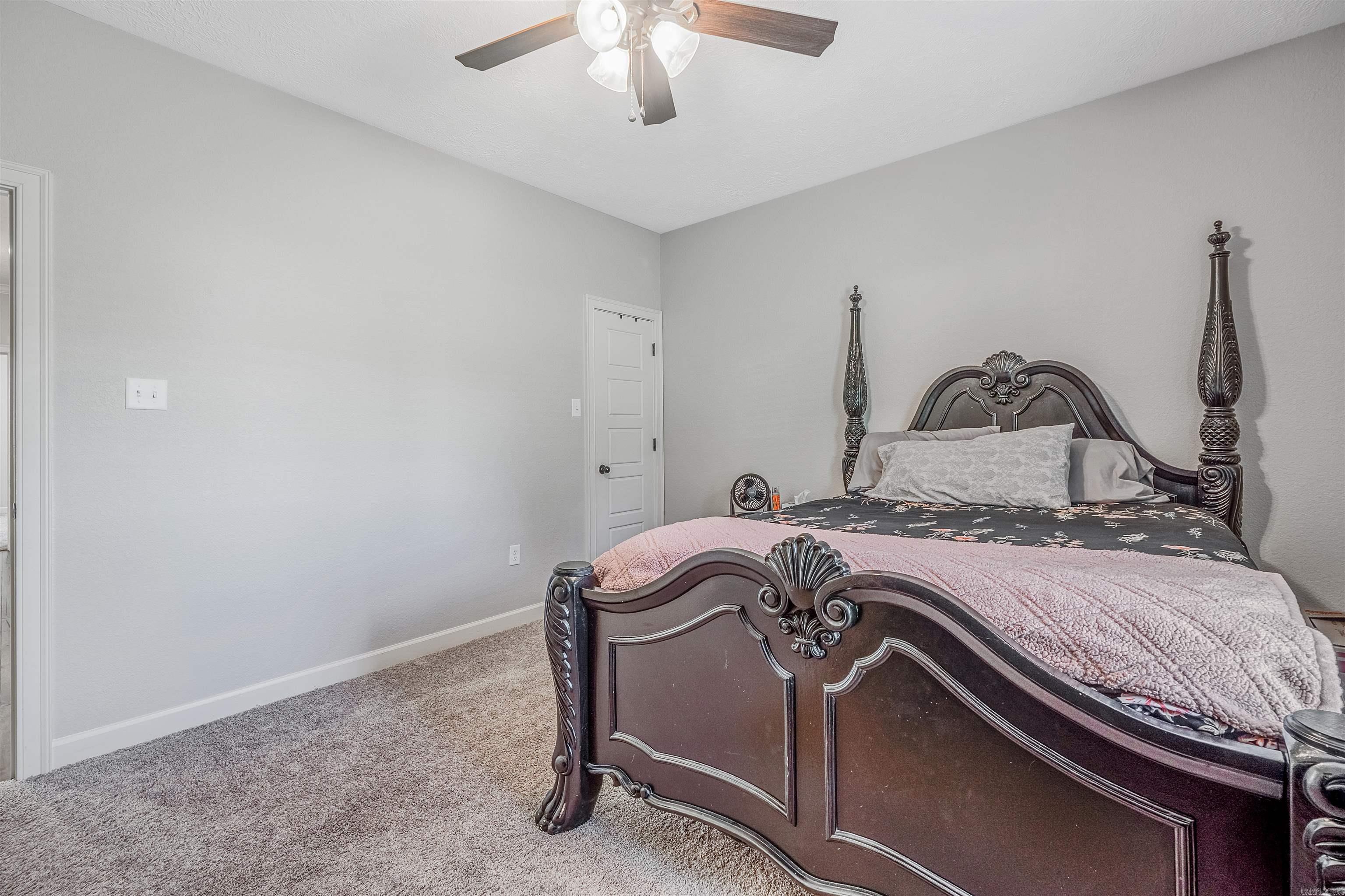 8 Winterberry Drive Greenbrier, AR 72058