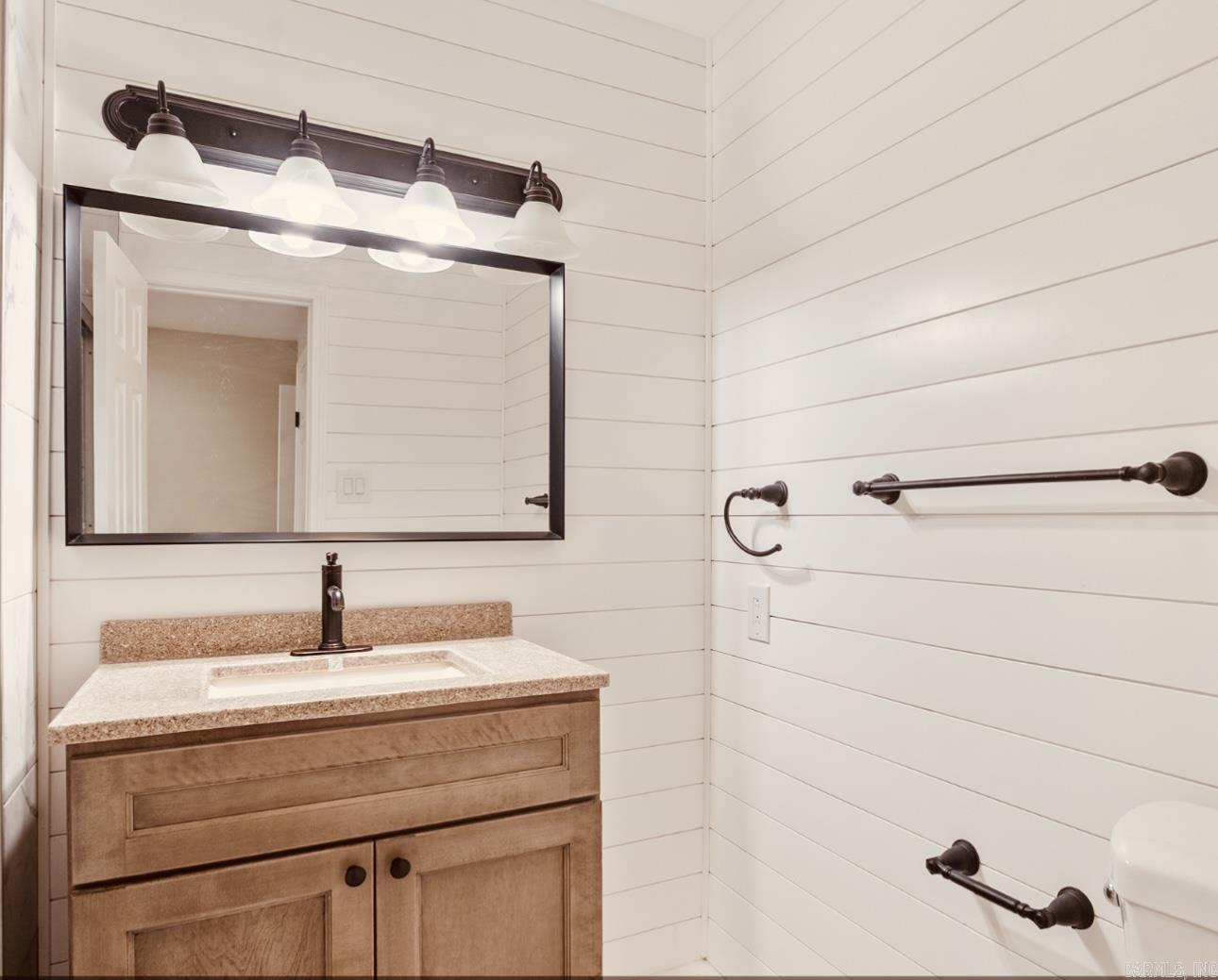 2323 Pinewood Drive Heber Springs, AR 72543