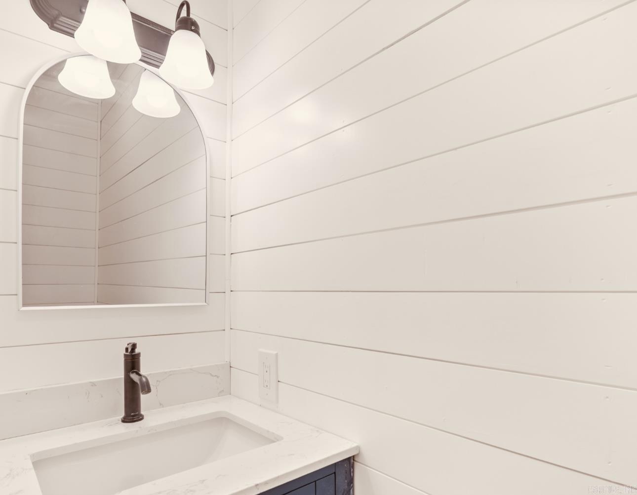 2323 Pinewood Drive Heber Springs, AR 72543