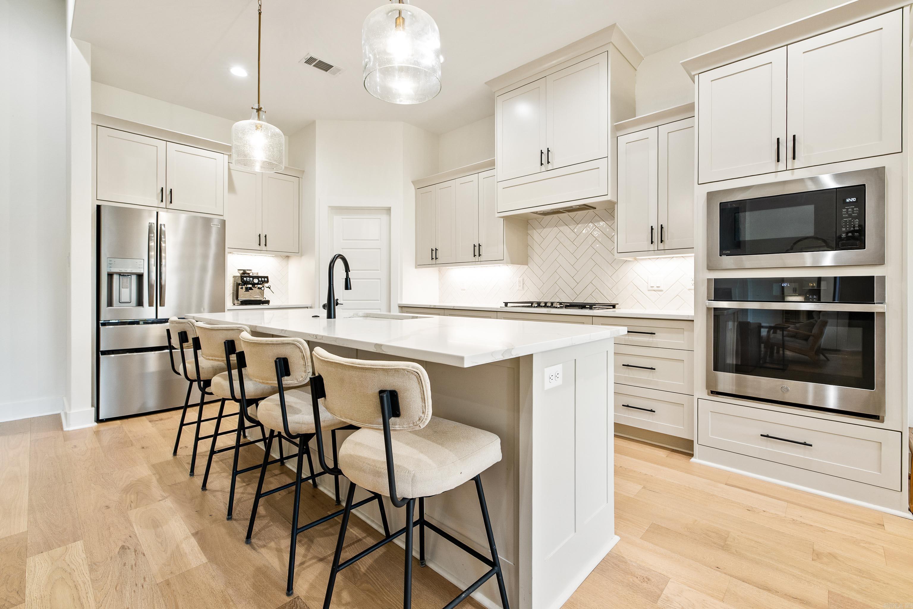 102 Red Crest Cove Haskell, AR 72015