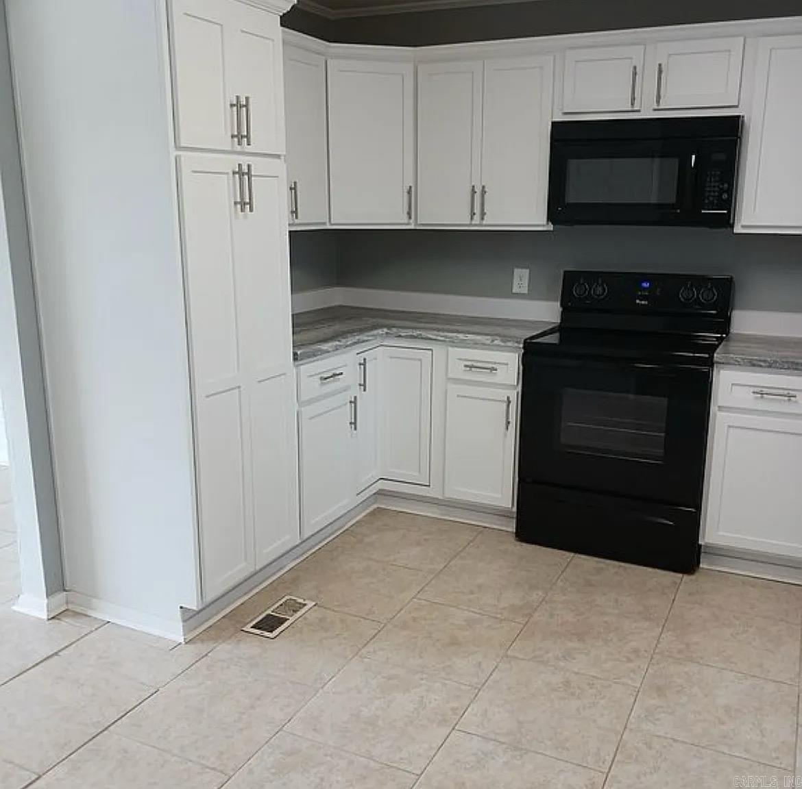 112 89 S Highway Mayflower, AR 72106