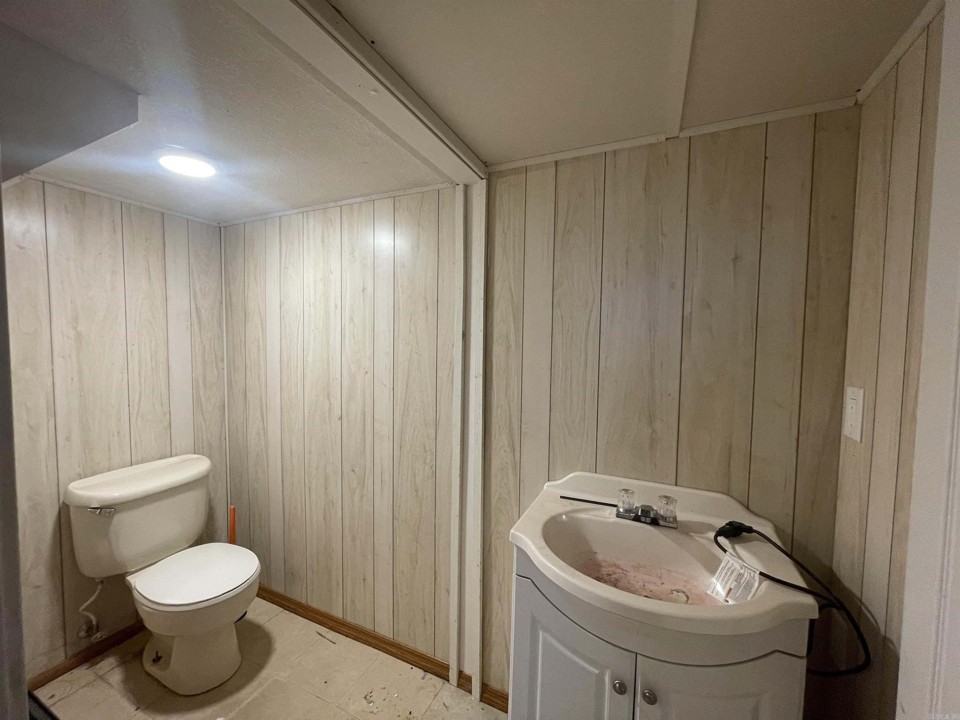 112 89 S Highway Mayflower, AR 72106