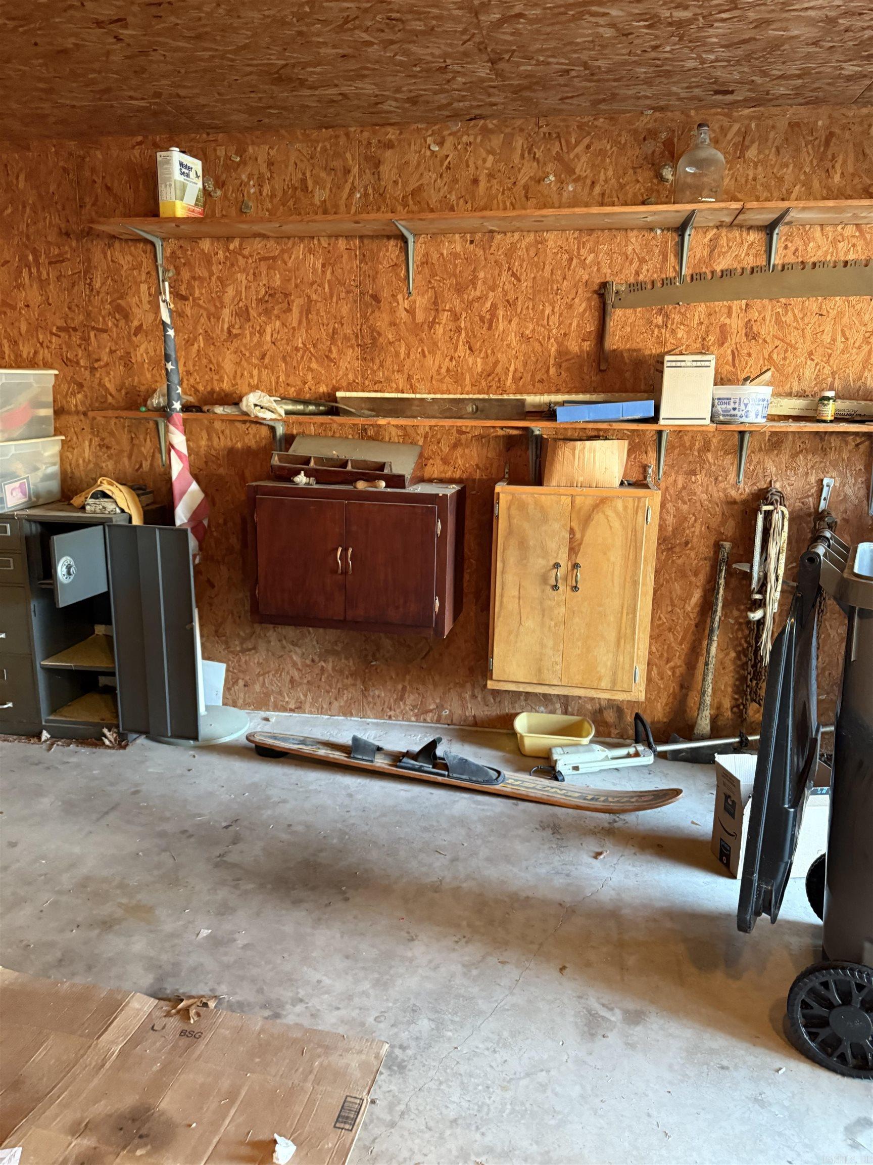 3202 Red Oak  Paragould, AR