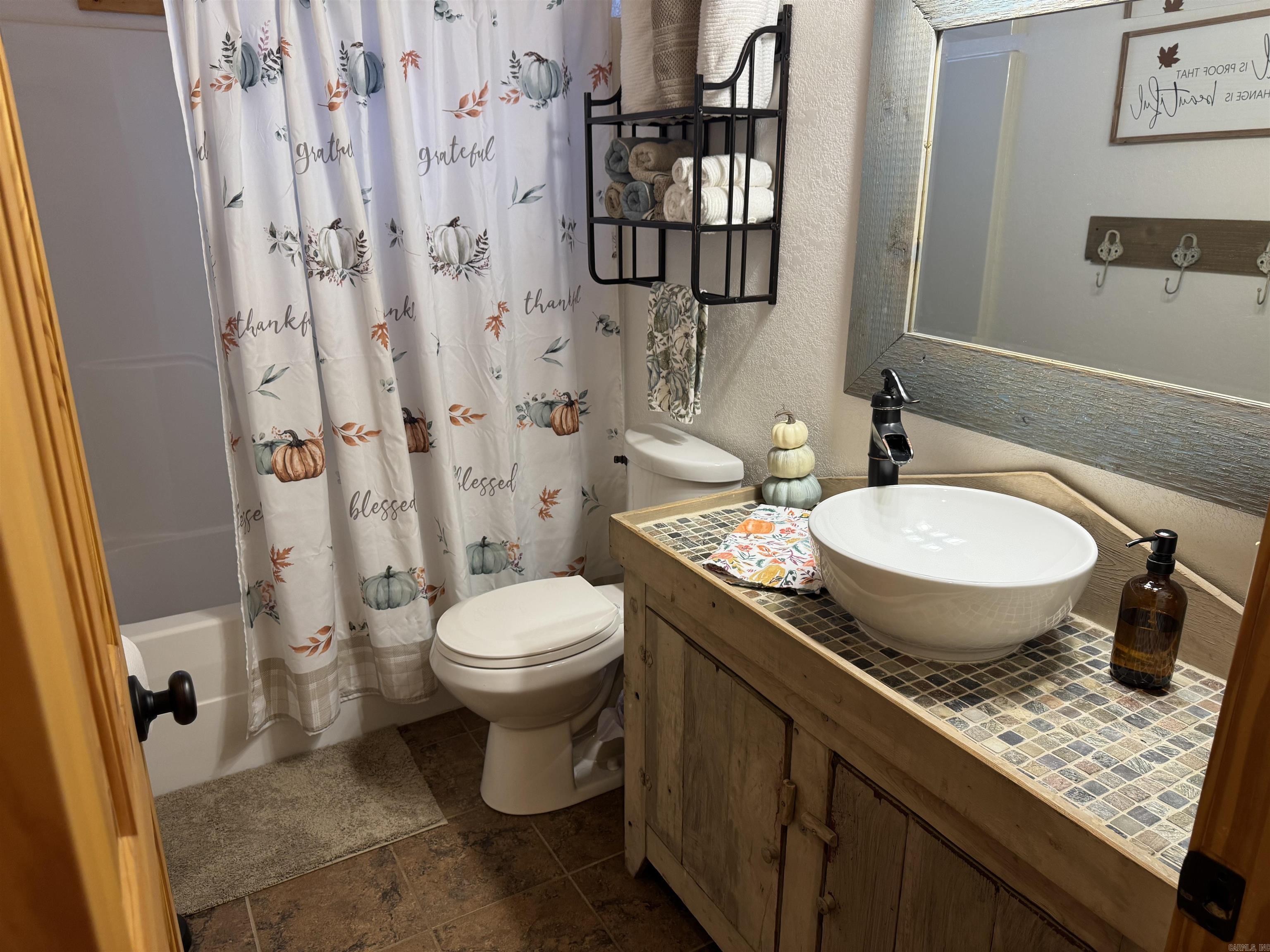 15 Primrose Creek  Heber Springs, AR