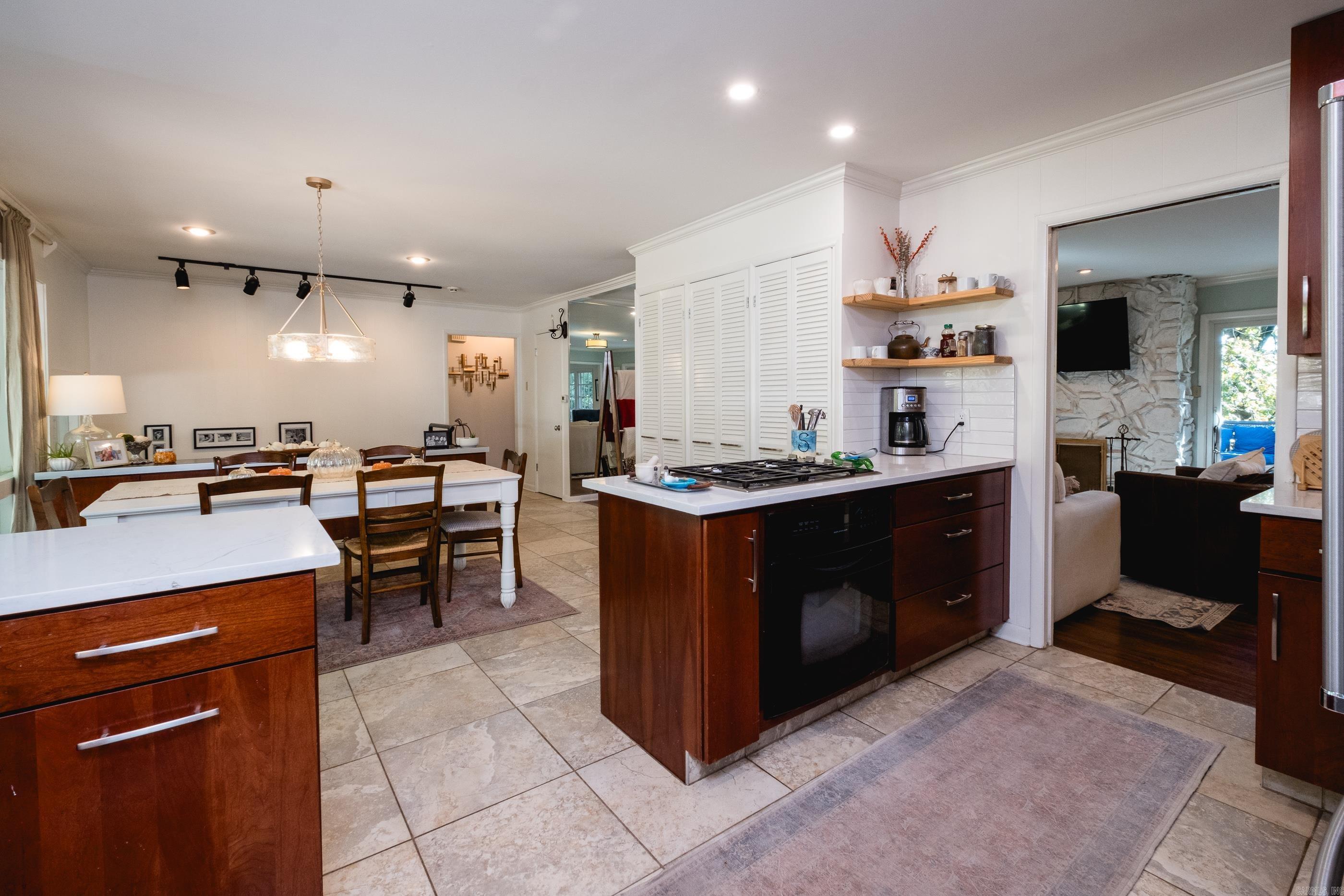 17 Pinnacle  Little Rock, AR