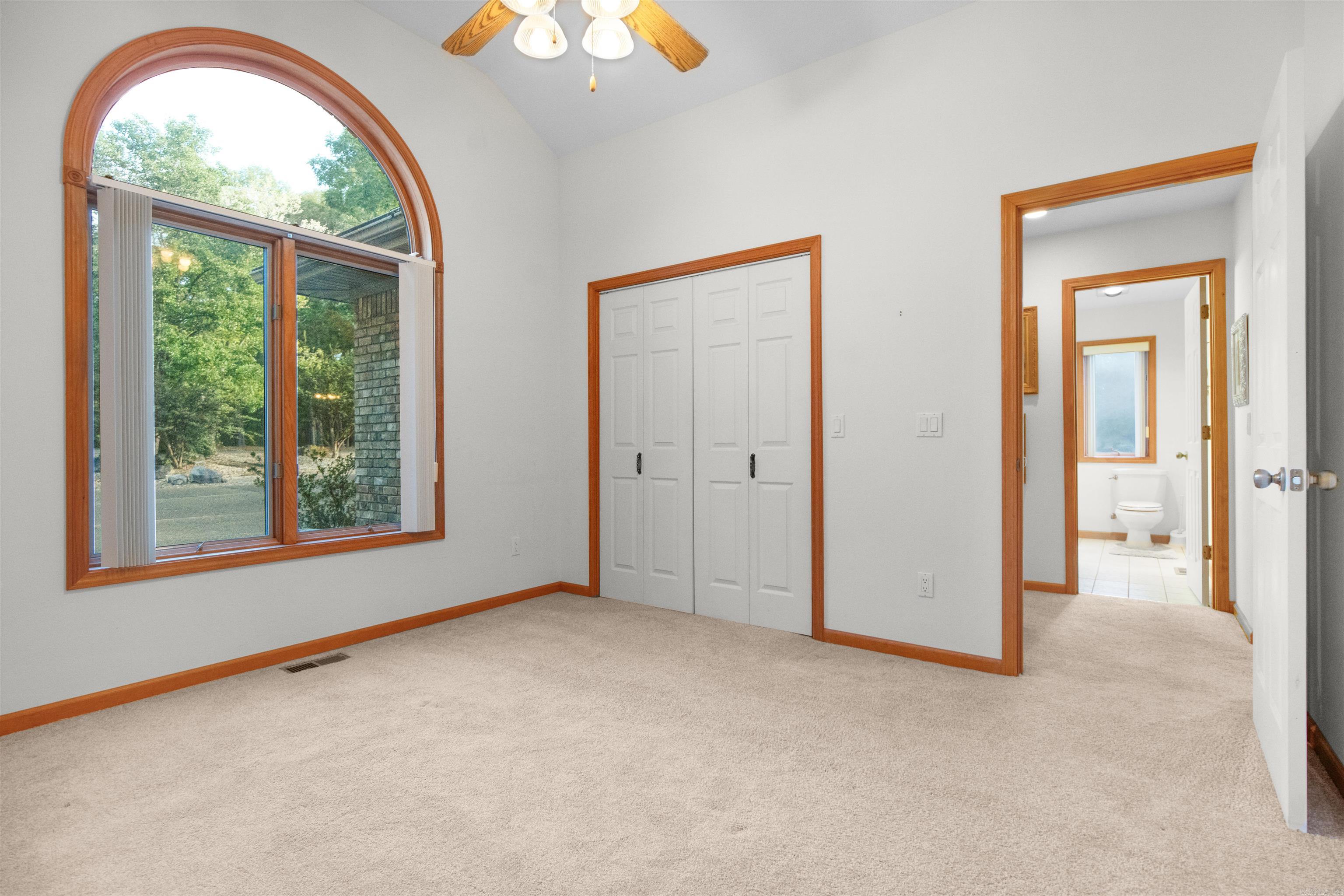 2 Sacedon  Hot Springs Village, AR