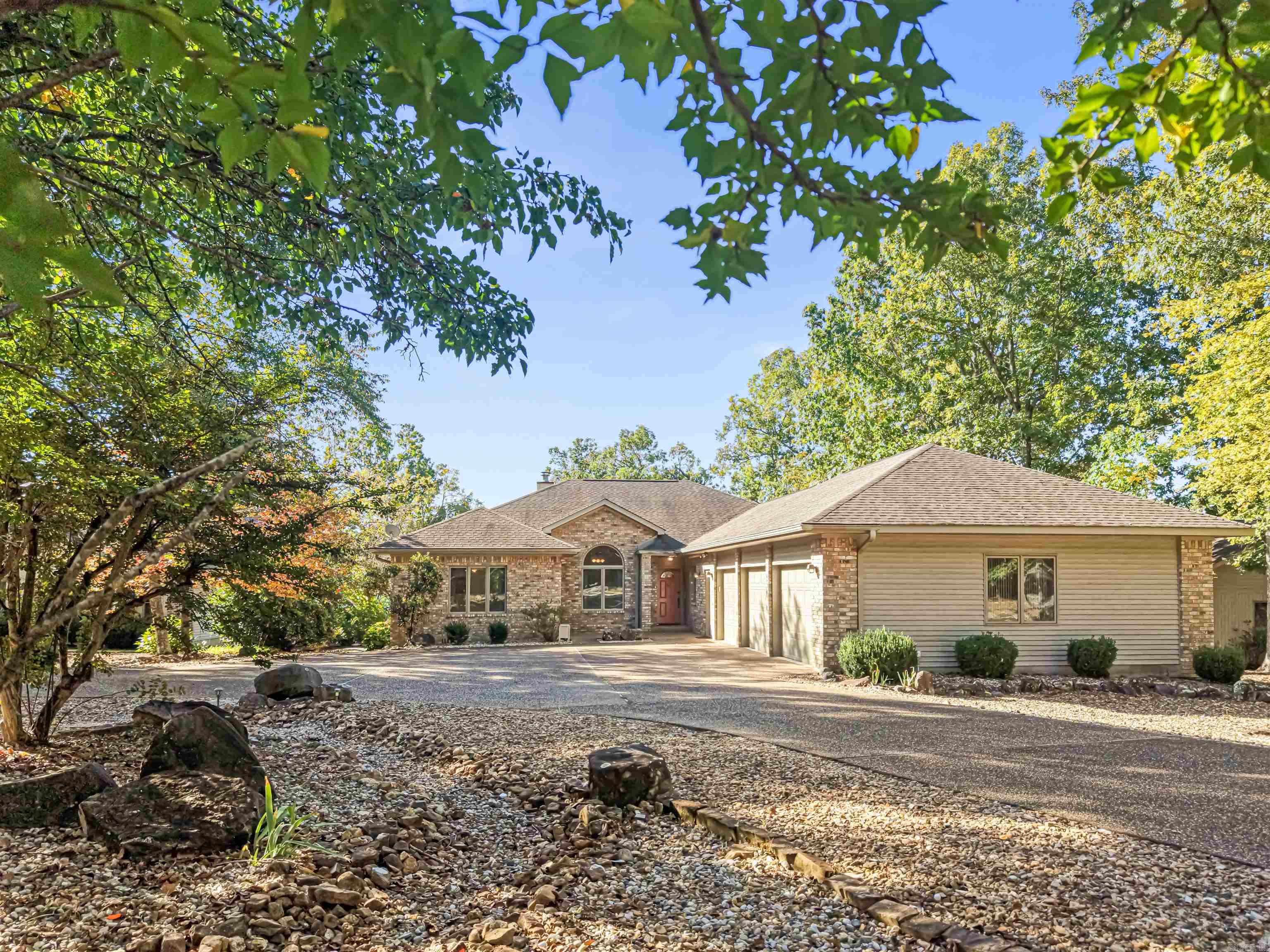 2 Sacedon  Hot Springs Village, AR