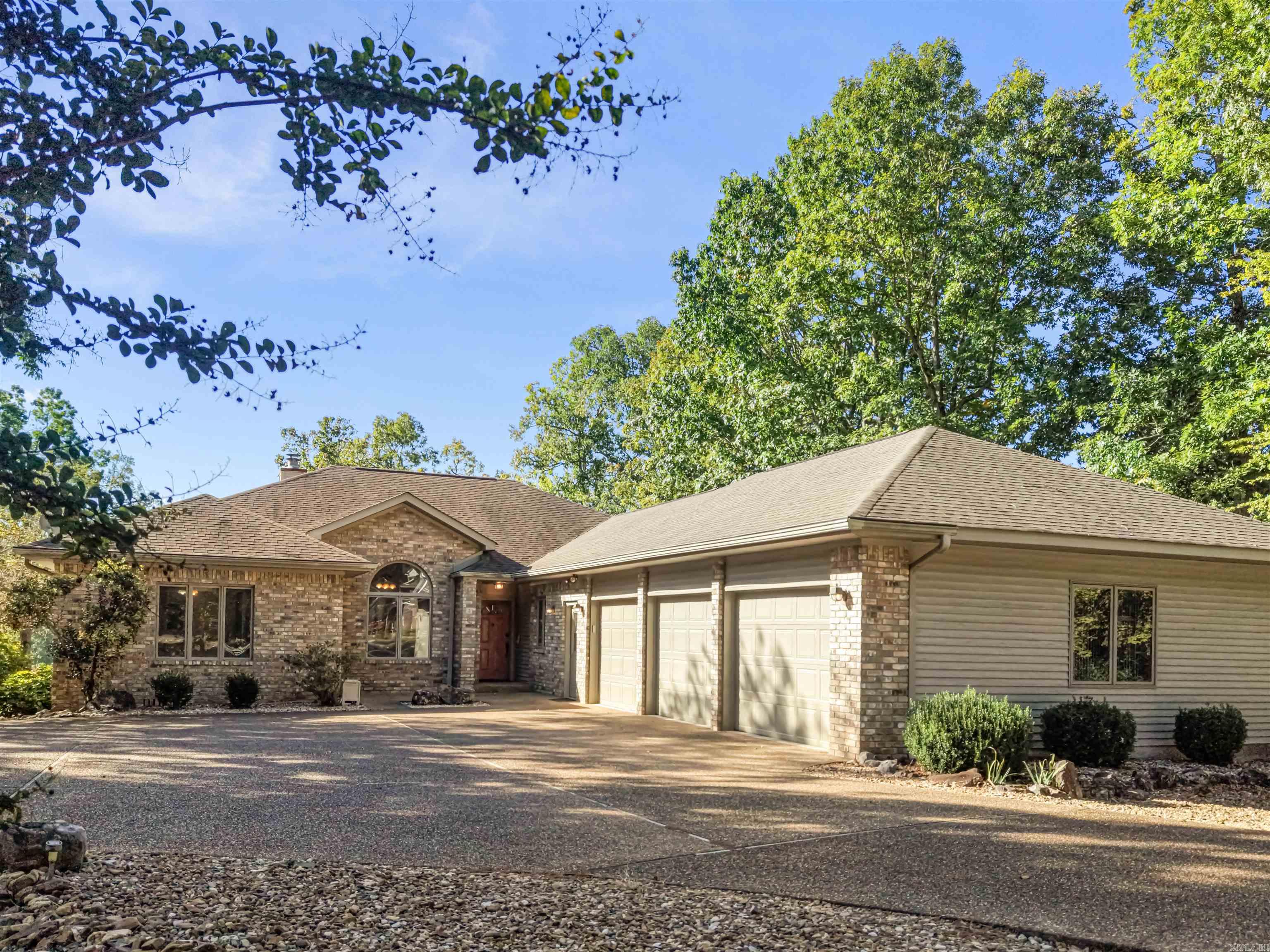 2 Sacedon  Hot Springs Village, AR