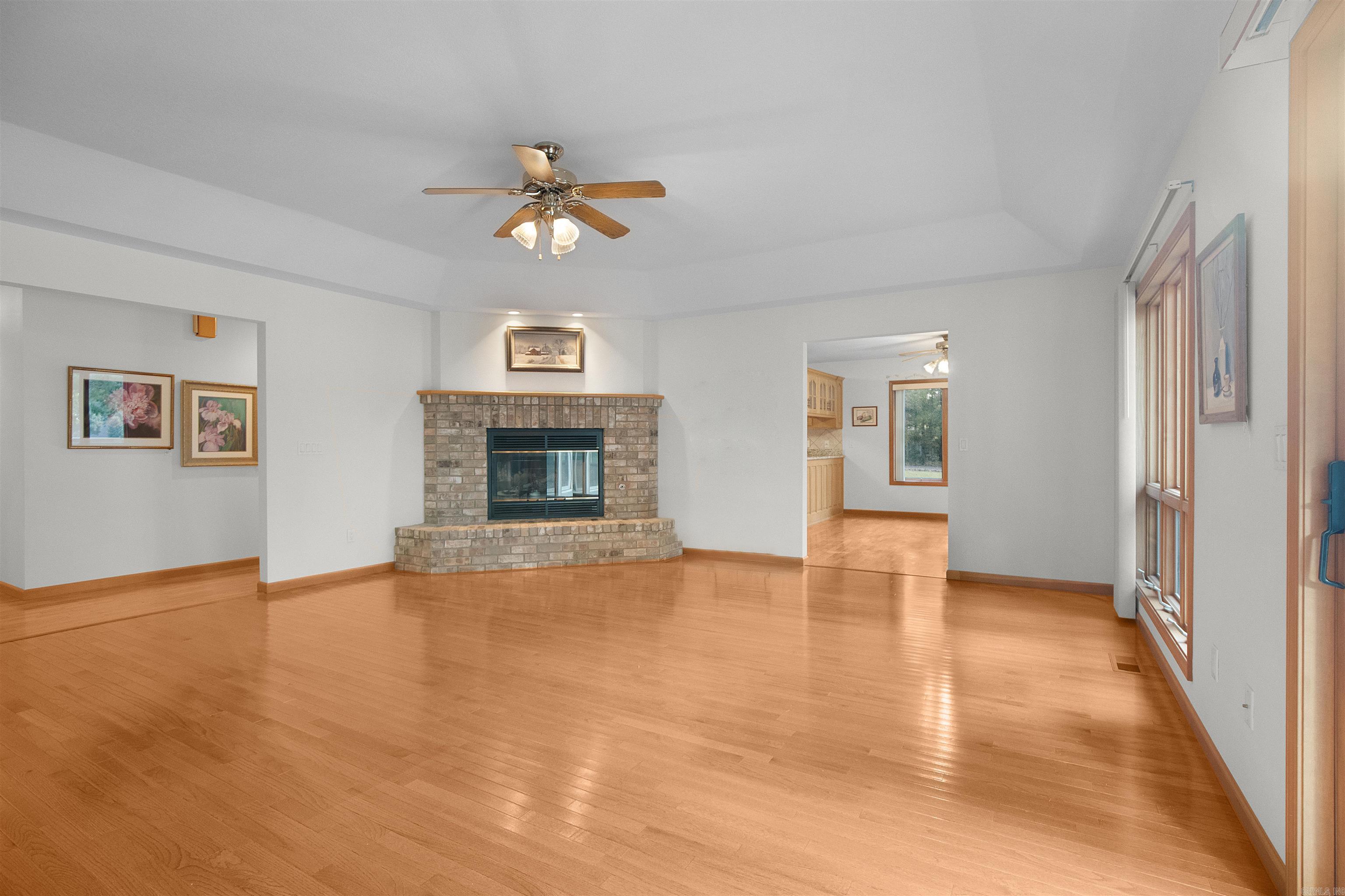 2 Sacedon  Hot Springs Village, AR