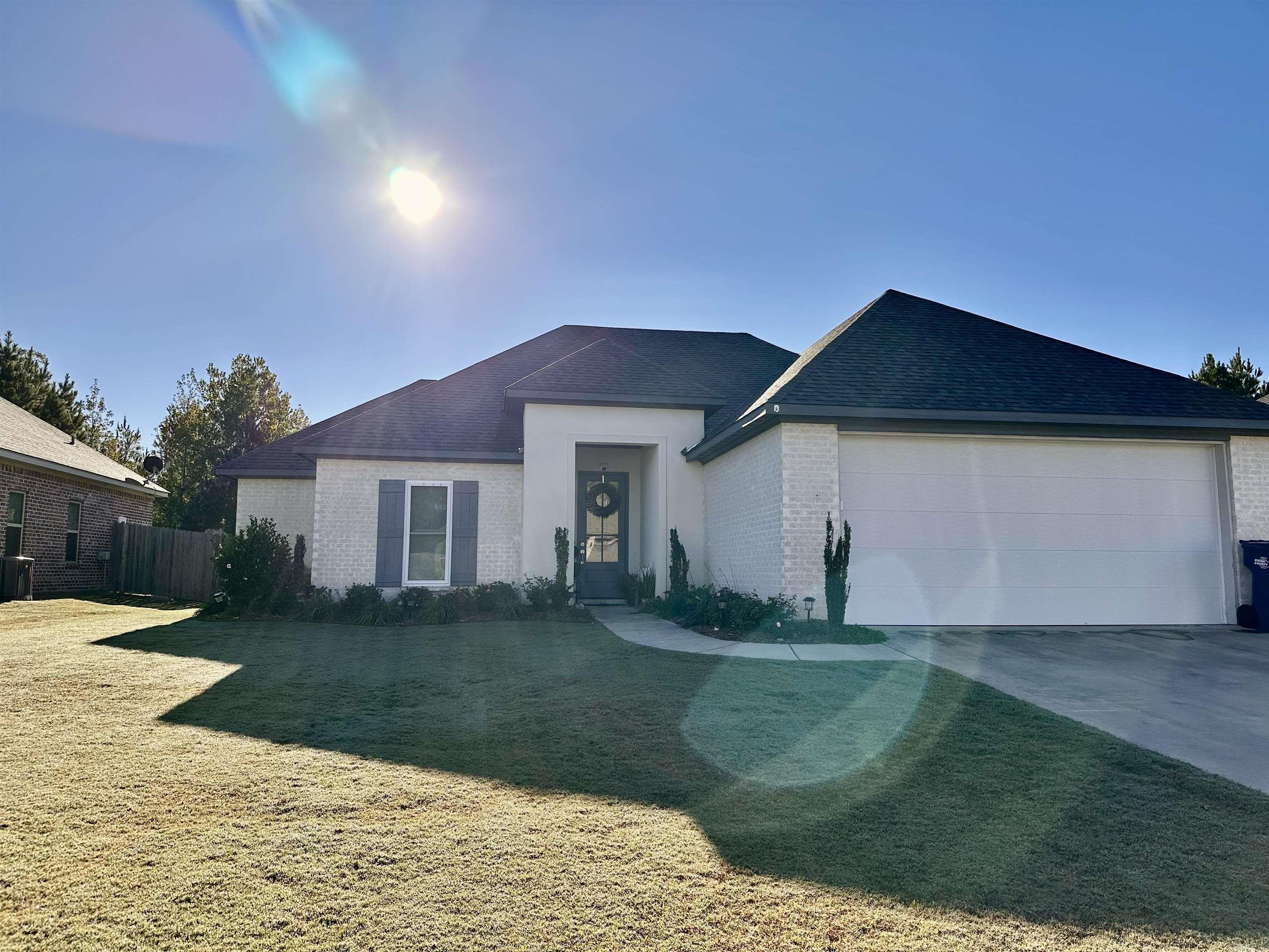 151 Oak Hill Circle El Dorado, AR 71730