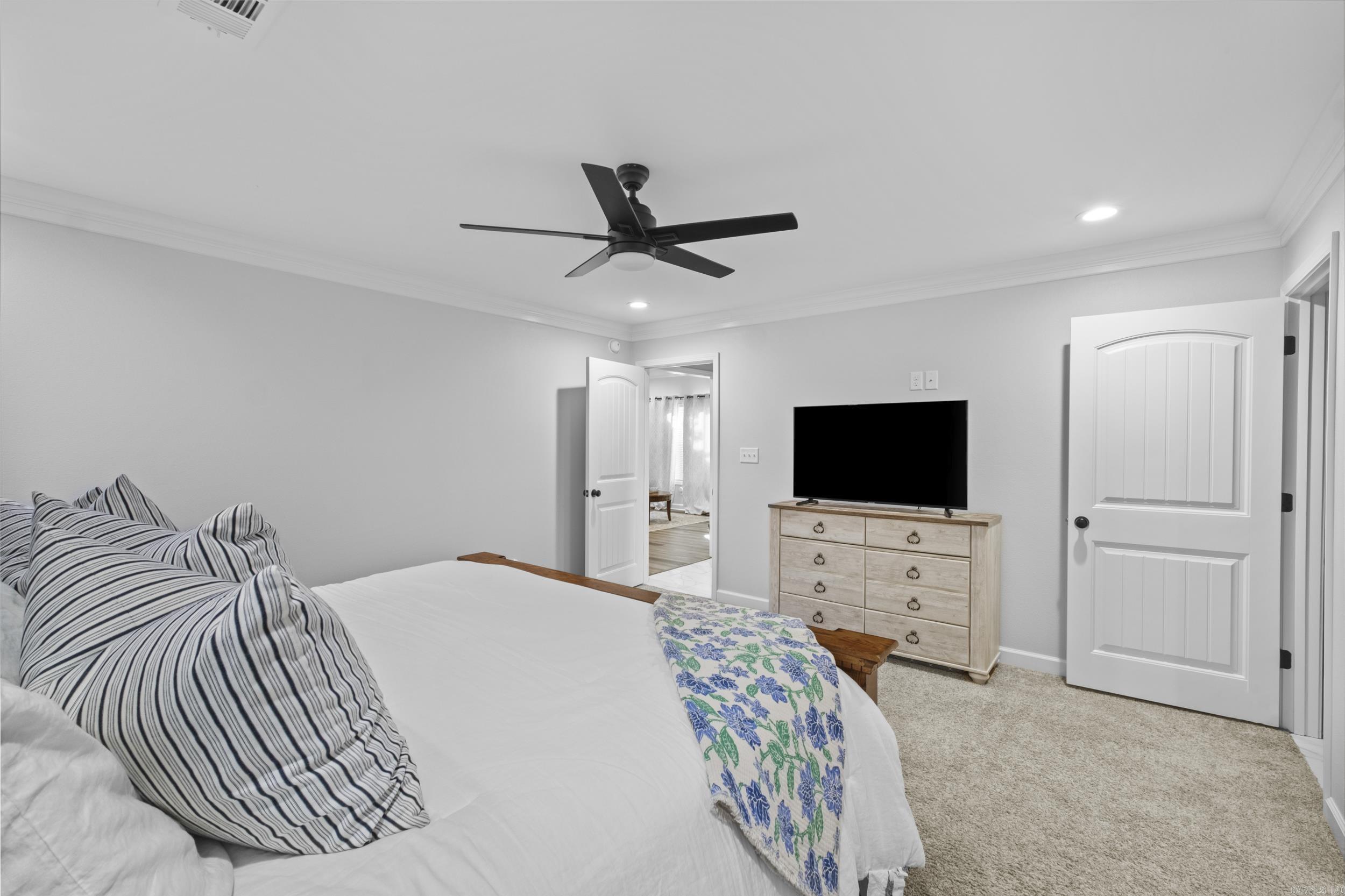 1301 Ridgefield Circle Searcy, AR 72143