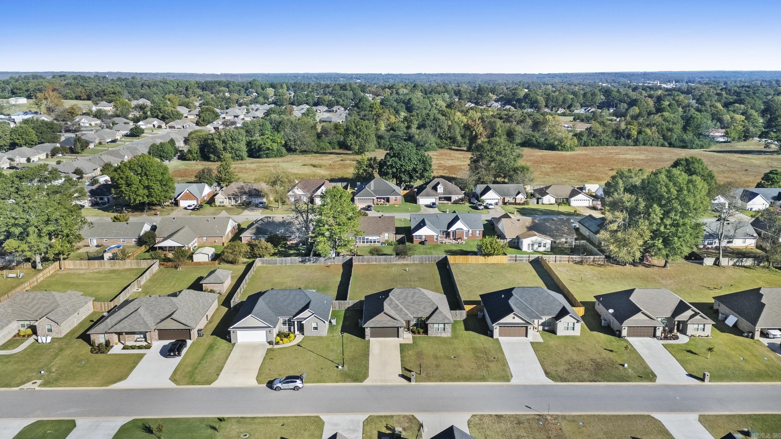 1301 Ridgefield Circle Searcy, AR 72143