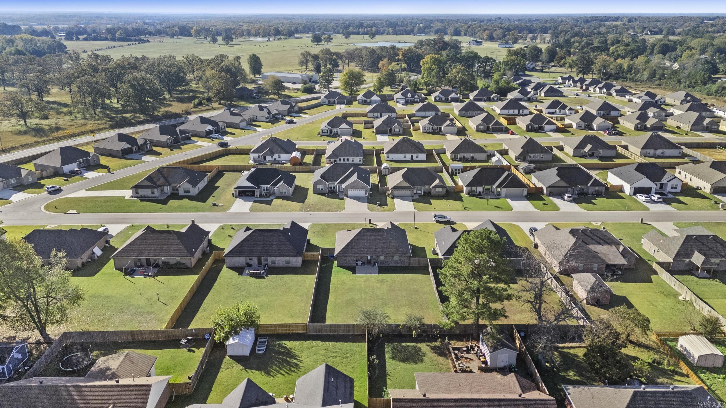 1301 Ridgefield Circle Searcy, AR 72143