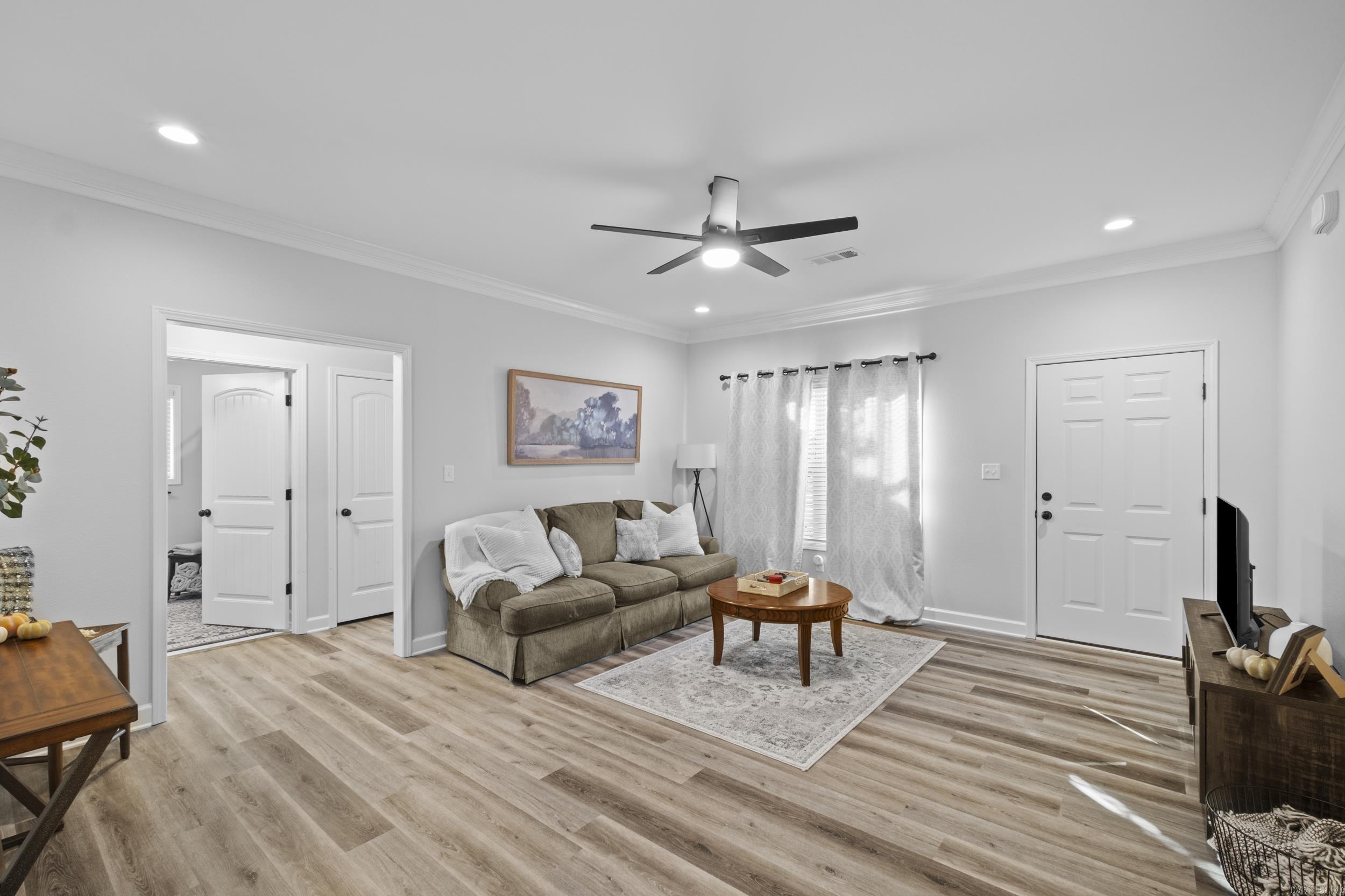 1301 Ridgefield Circle Searcy, AR 72143