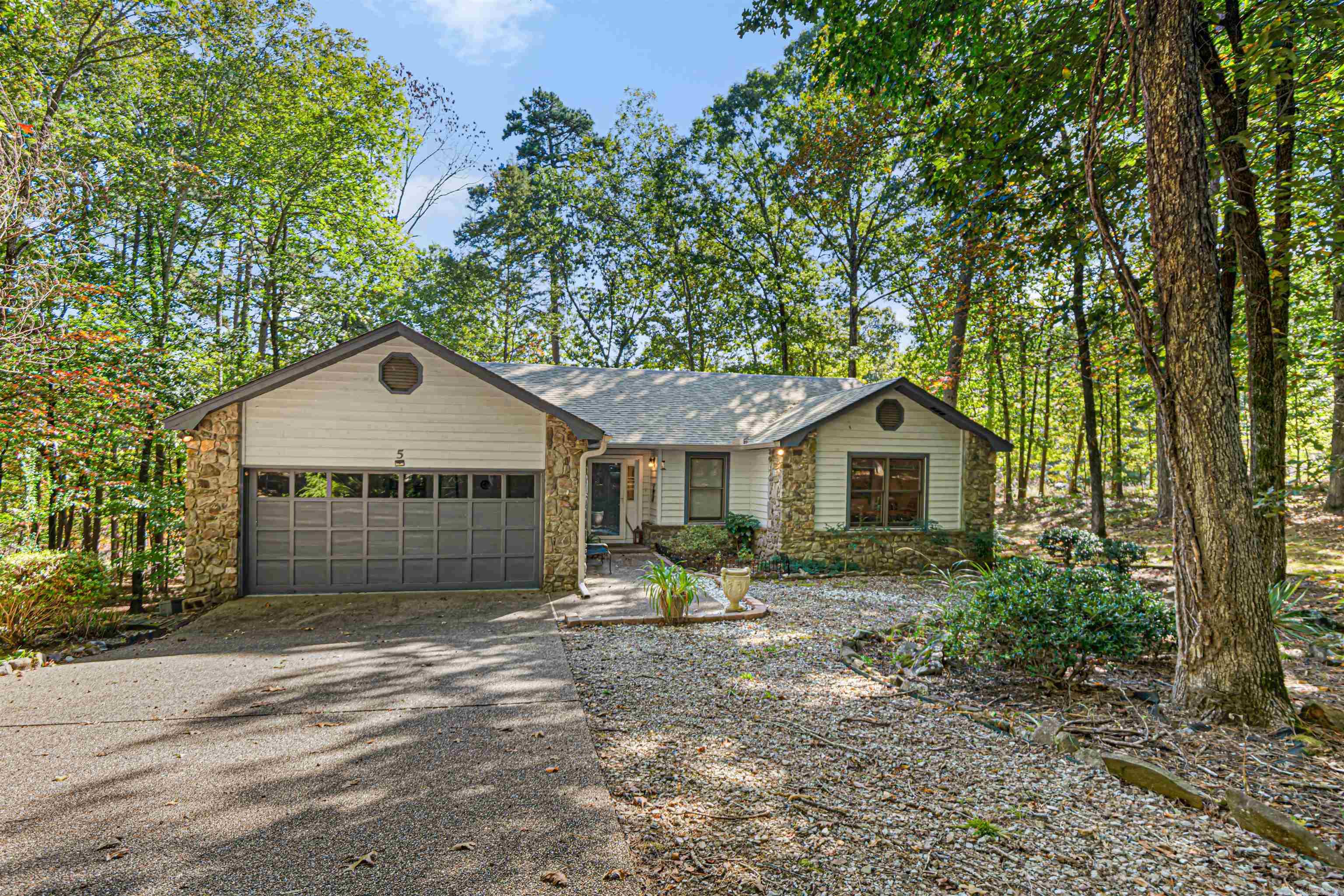 5 Culebra Place Hot Springs Village, AR 71909