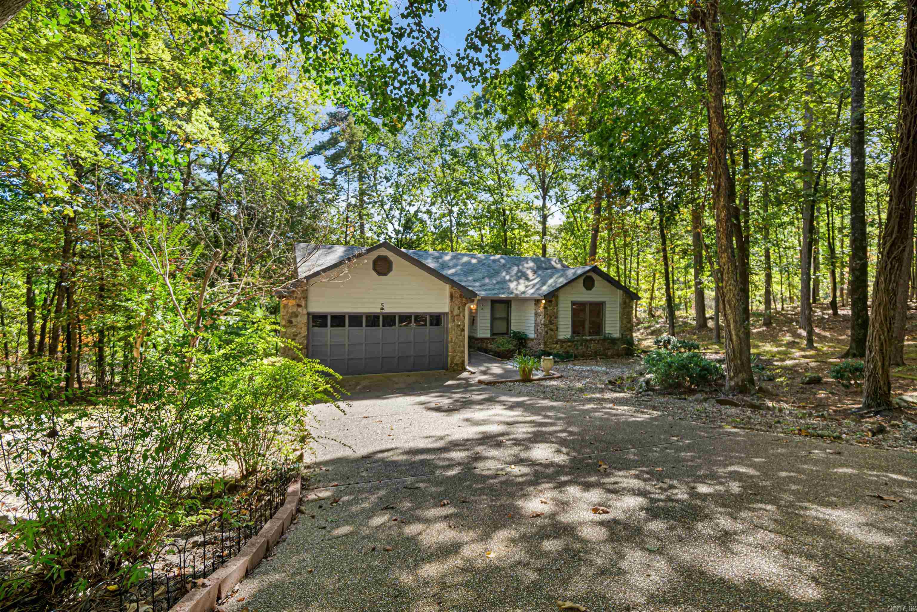 5 Culebra Place Hot Springs Village, AR 71909