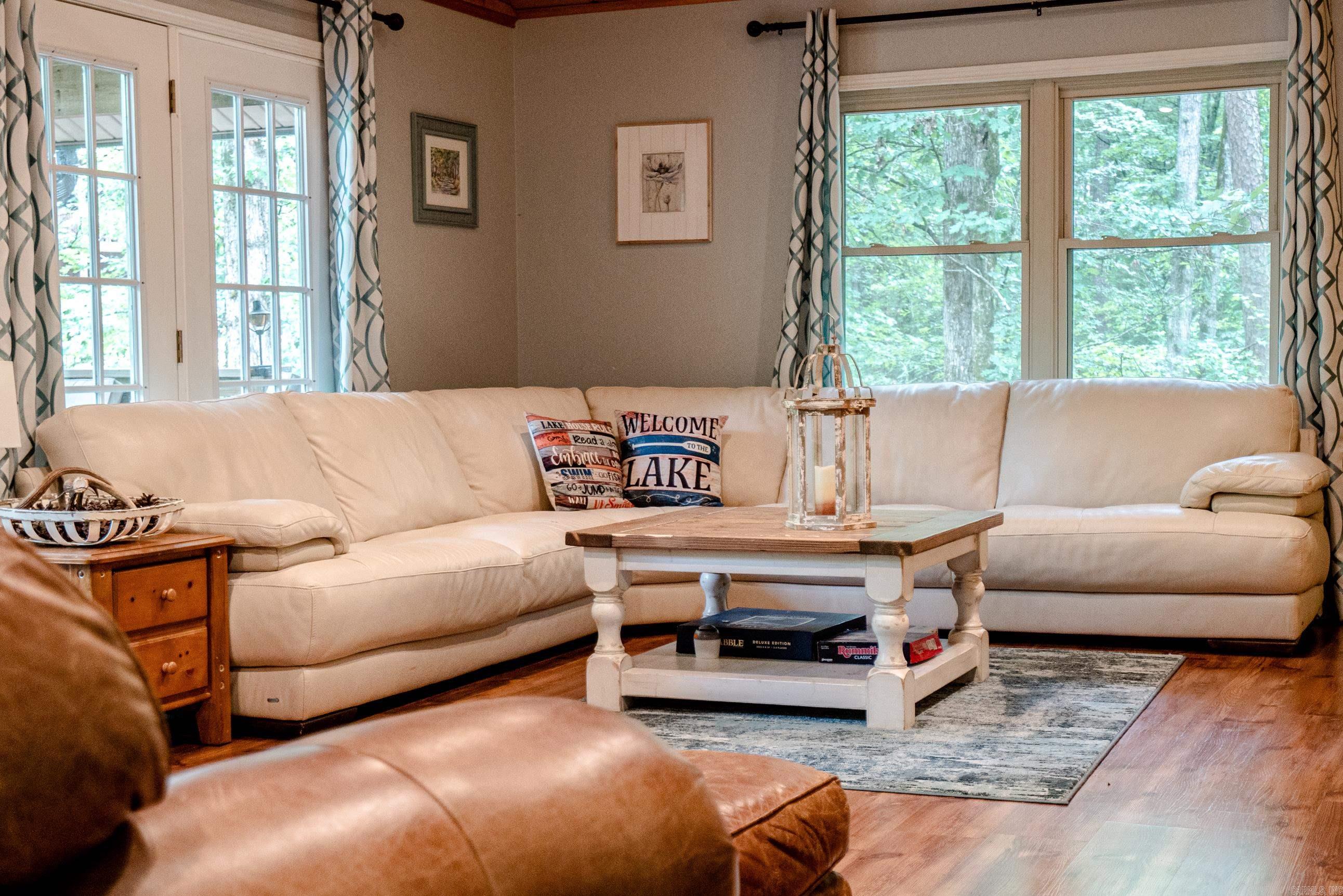 61 Muscadine  Mount Ida, AR