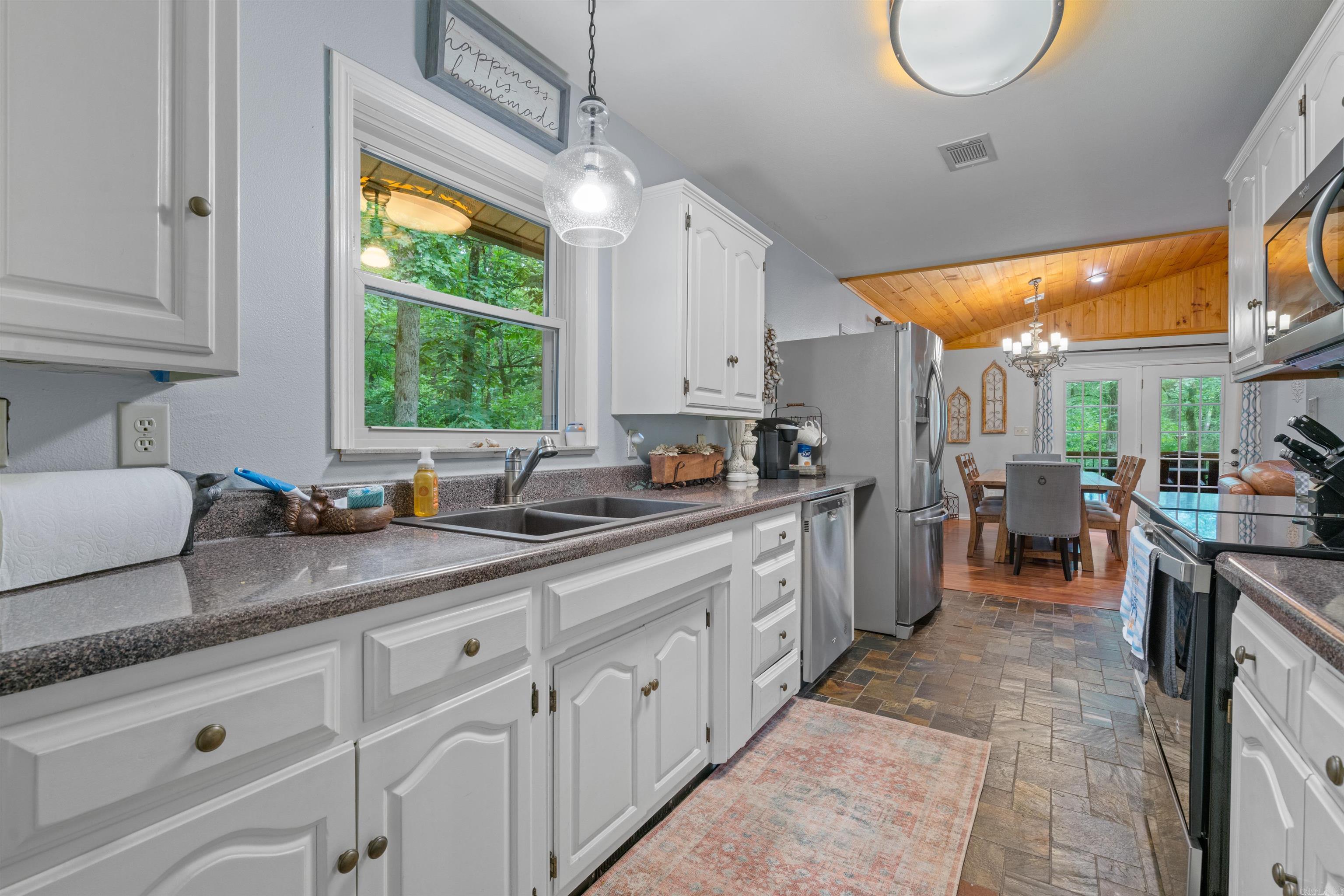 61 Muscadine  Mount Ida, AR