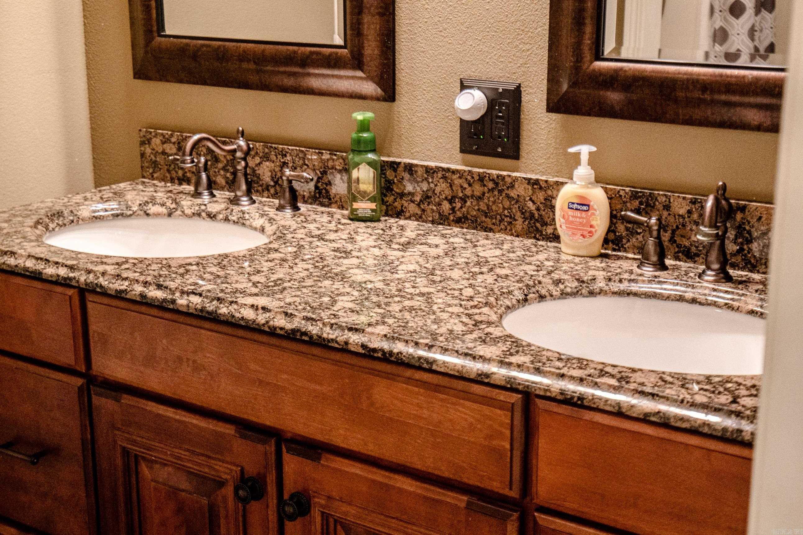 61 Muscadine  Mount Ida, AR