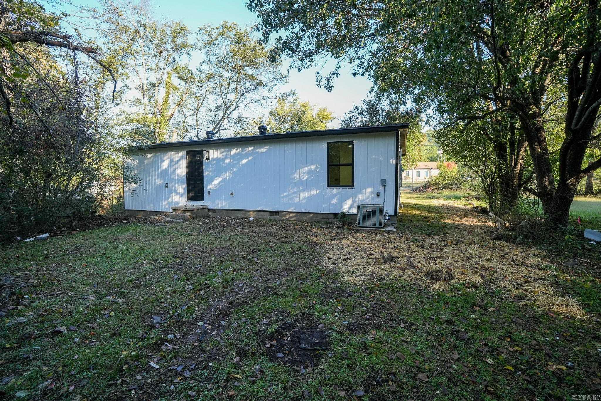 13725 Cantrell Road Little Rock, AR 72223