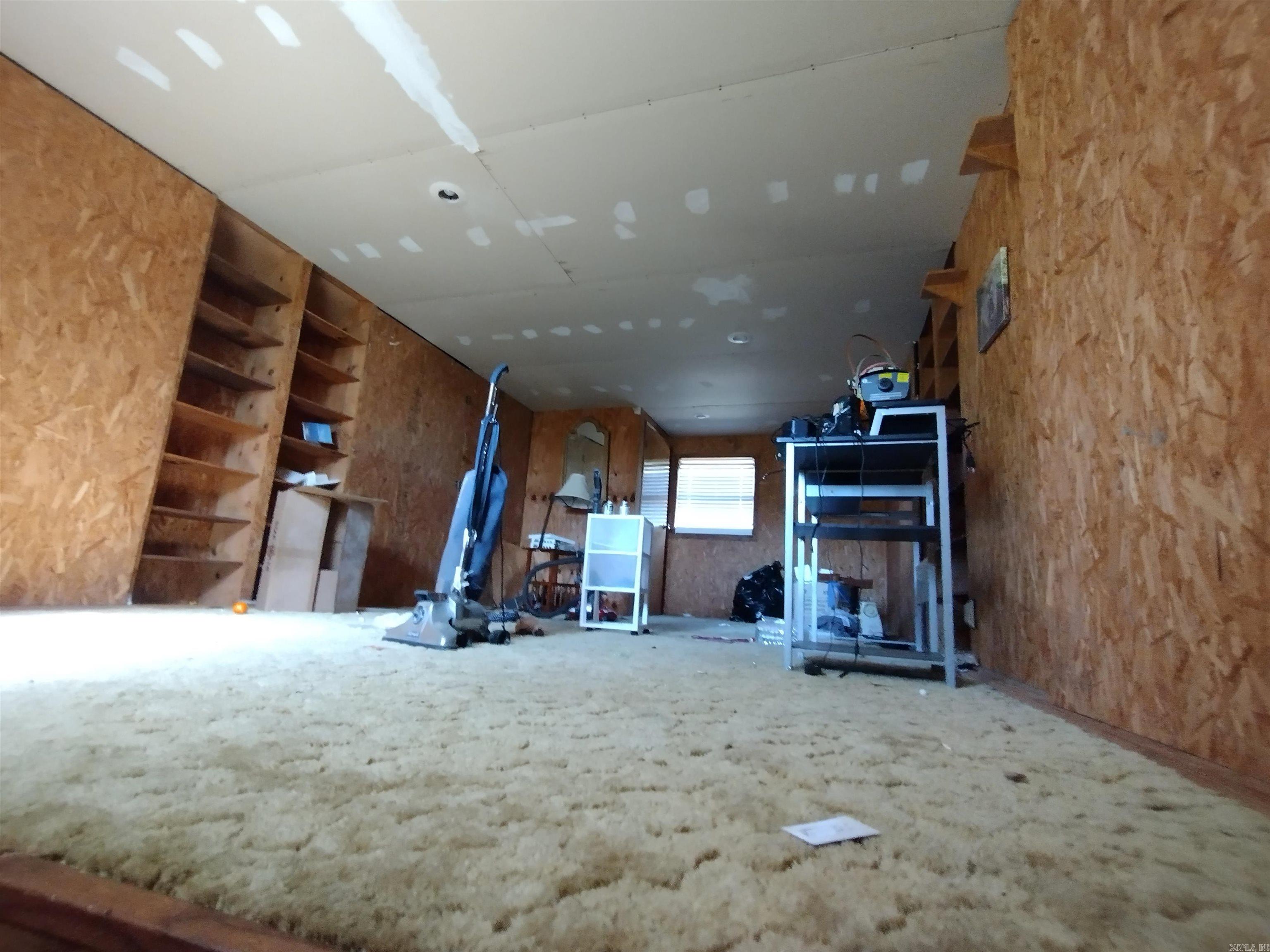 457 Haywood LN  Mountain View, AR