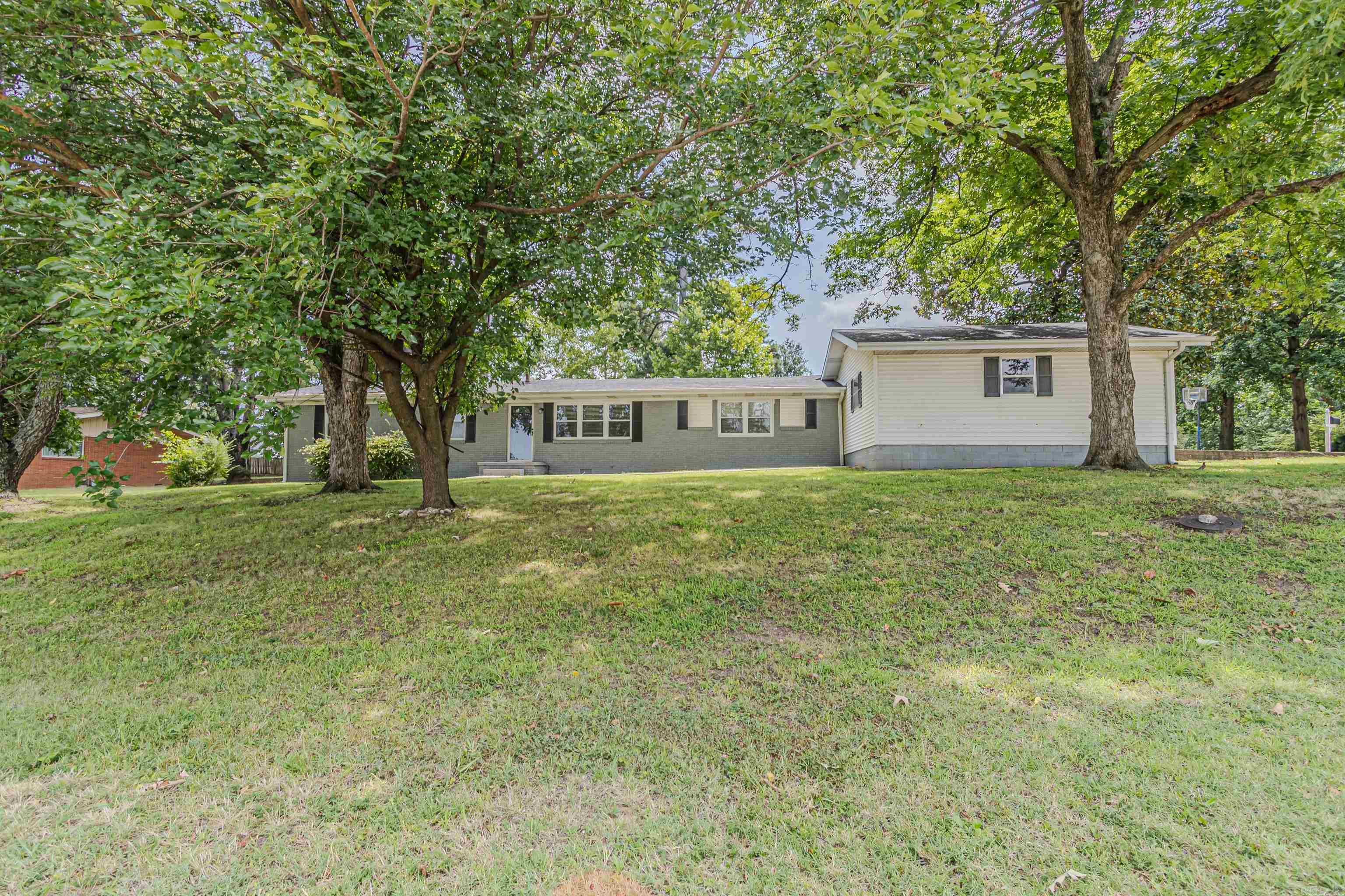 4908 W KINGSHIGHWAY  Paragould, AR