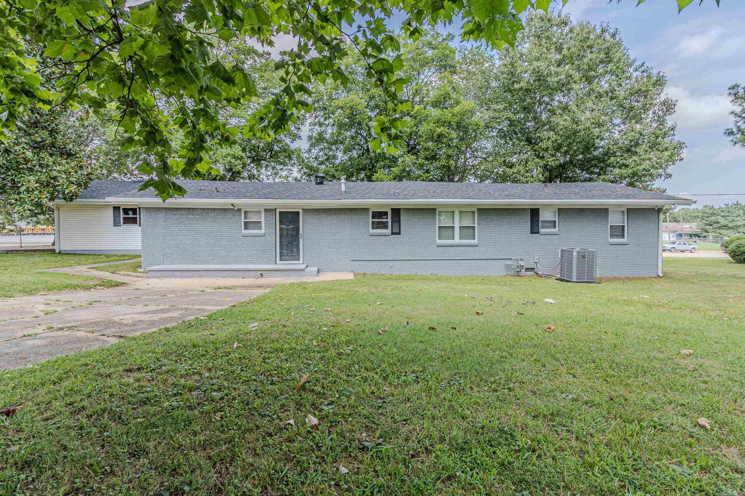 4908 W KINGSHIGHWAY  Paragould, AR