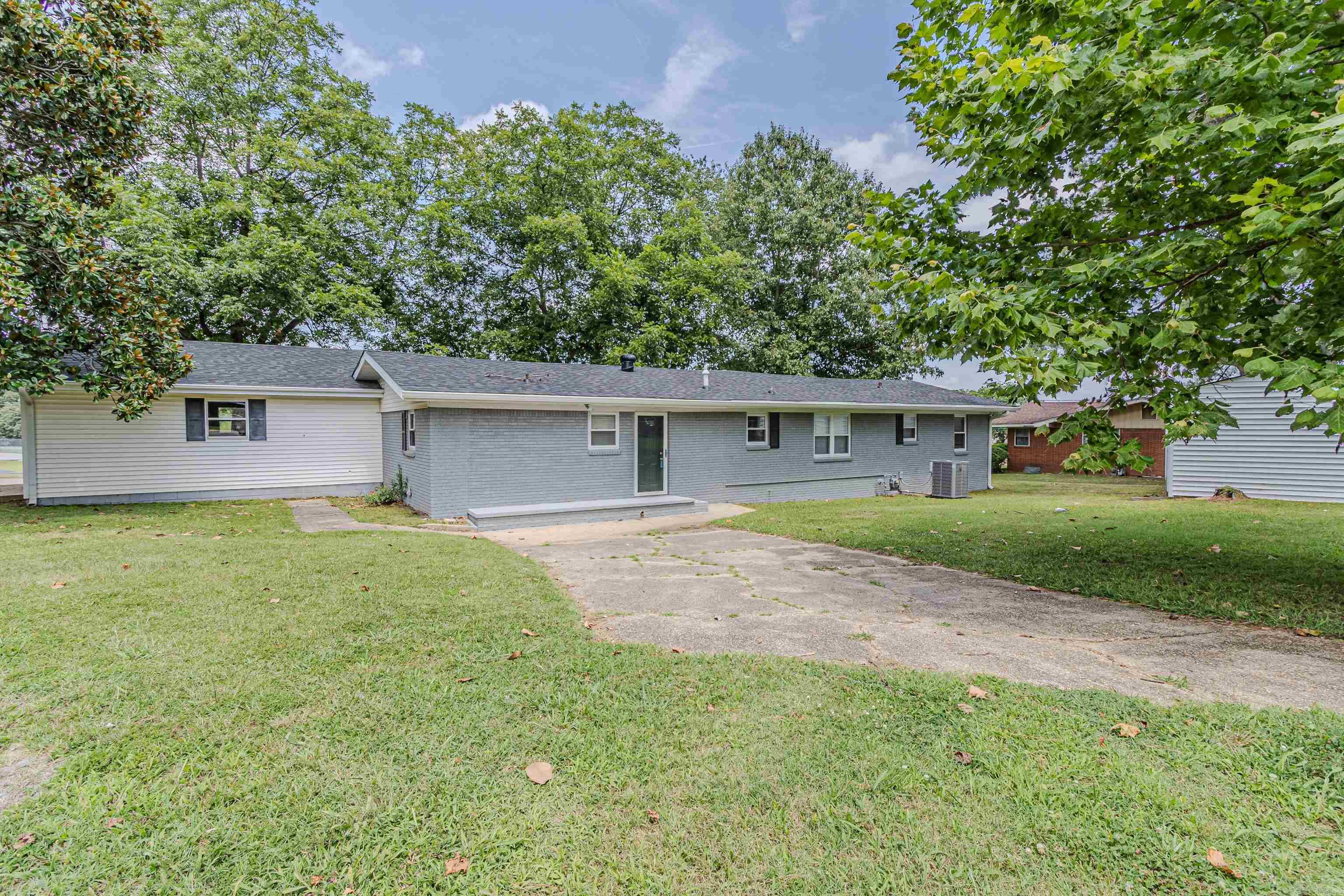 4908 W KINGSHIGHWAY  Paragould, AR