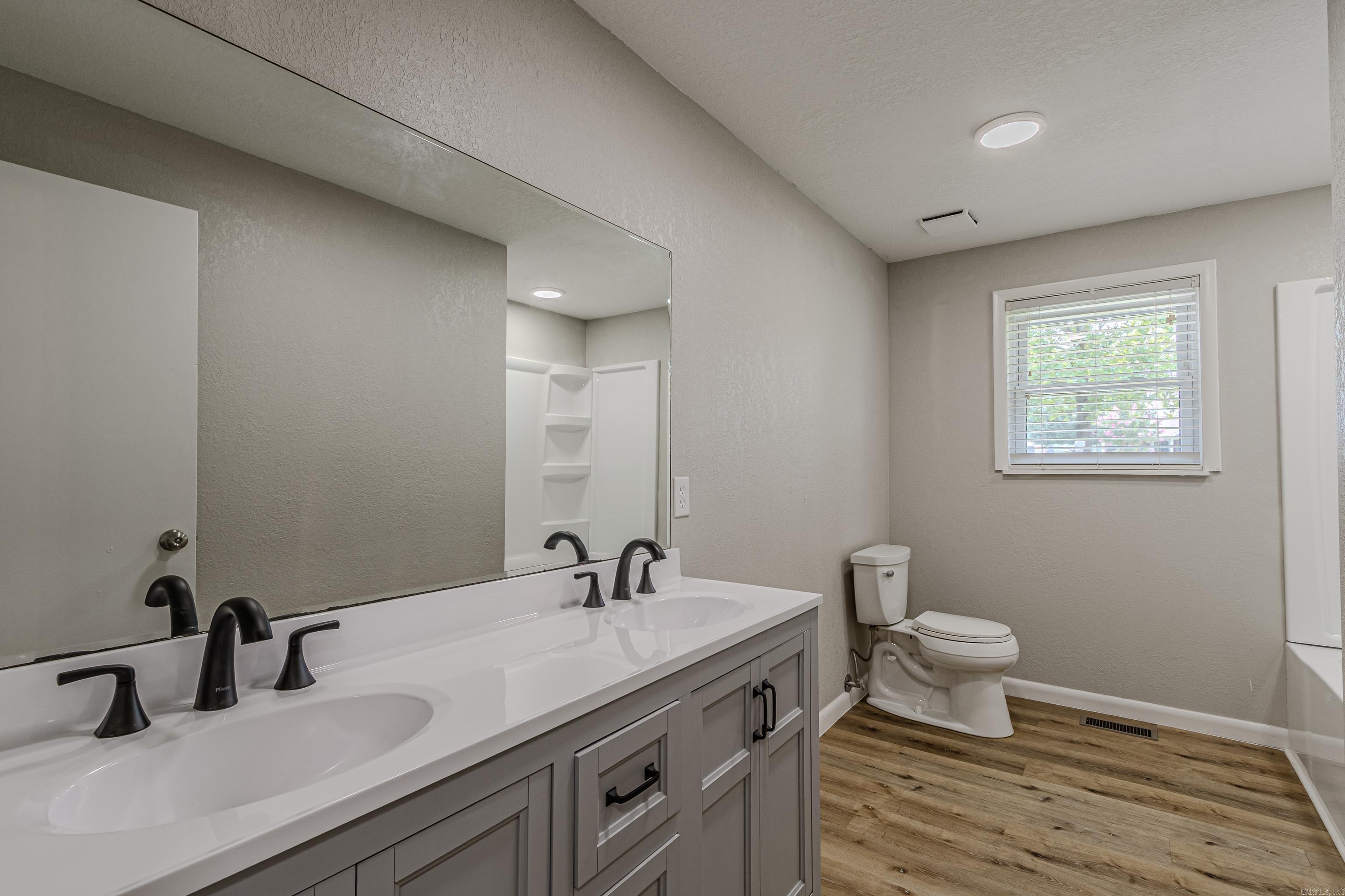 4908 W KINGSHIGHWAY  Paragould, AR