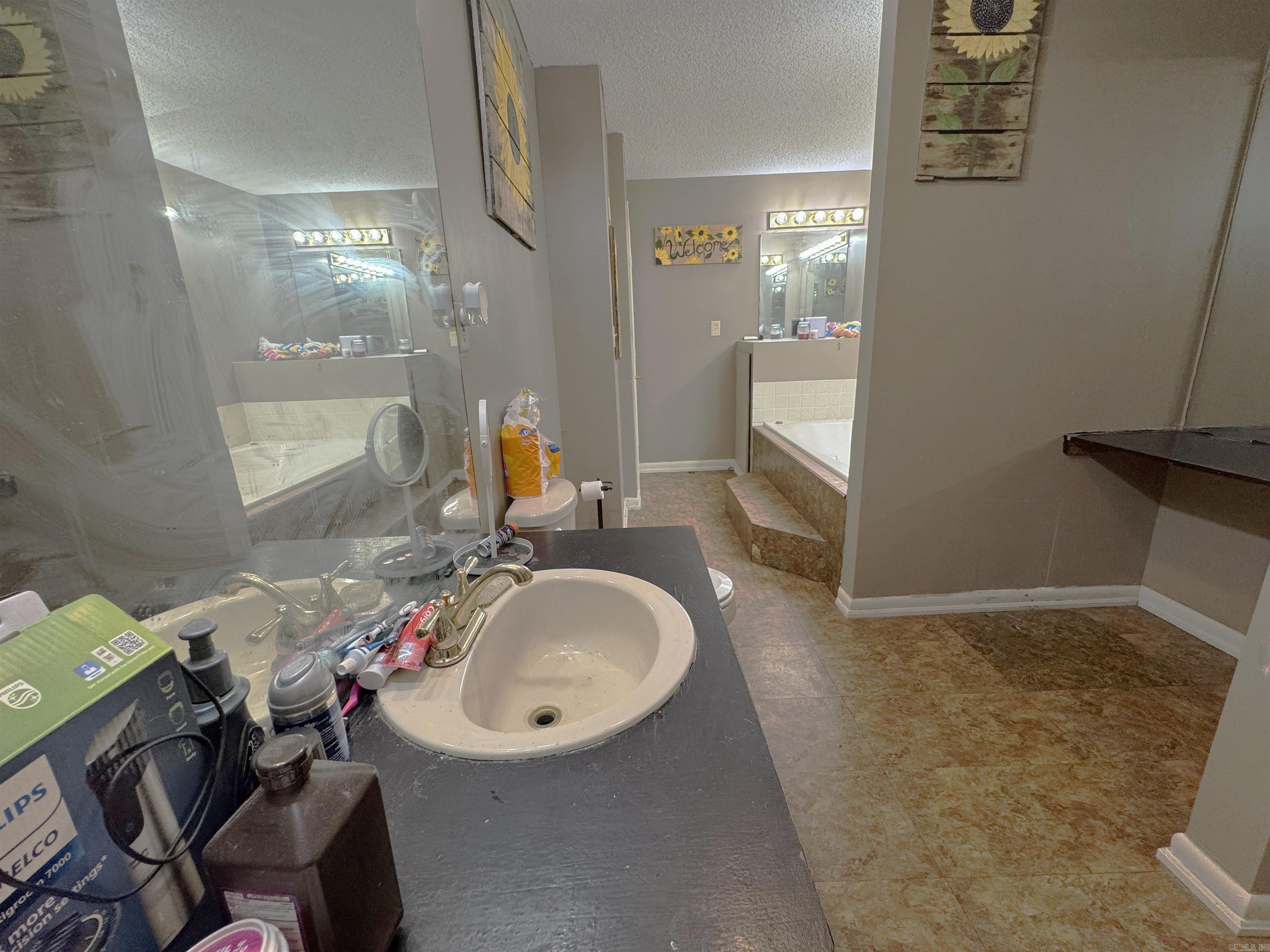 108 Martin Dr W  Wynne, AR